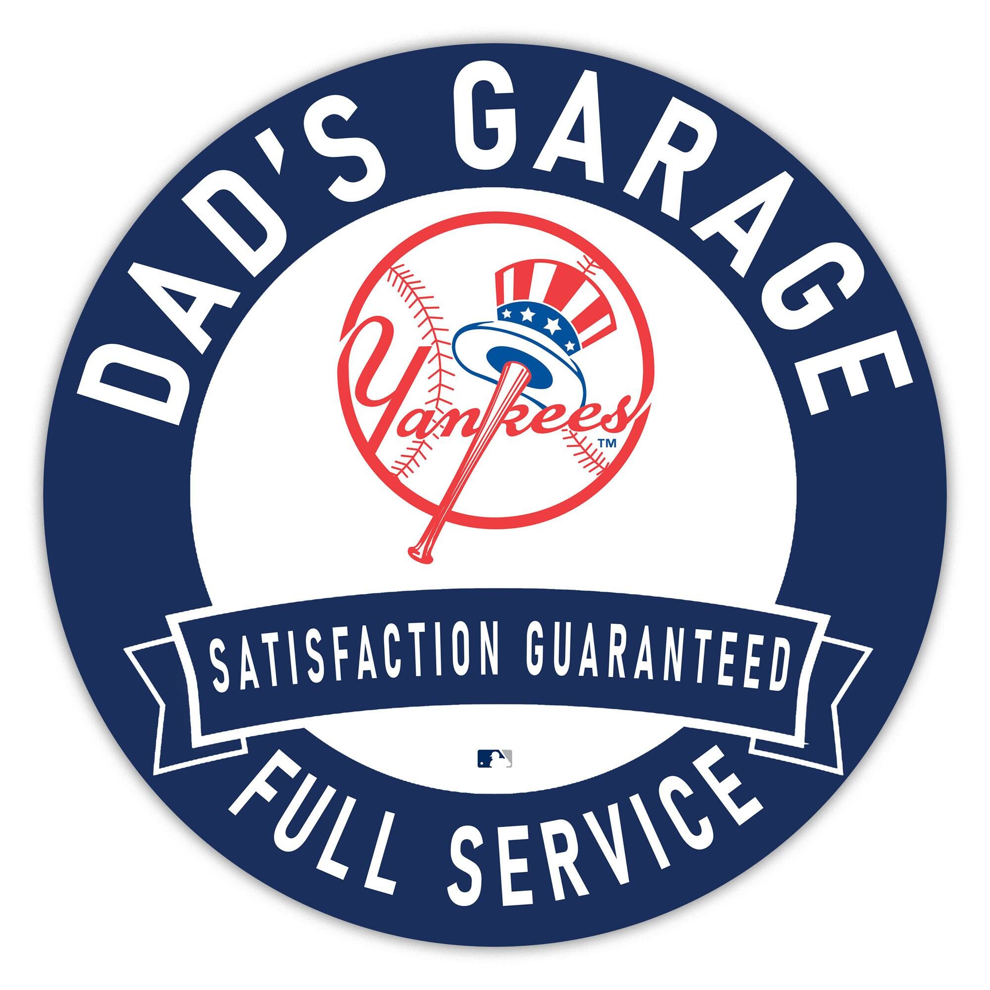 DAD'S GARAGE  
Yankees  
SATISFACTION GUARANTEED  
FULL SERVICE