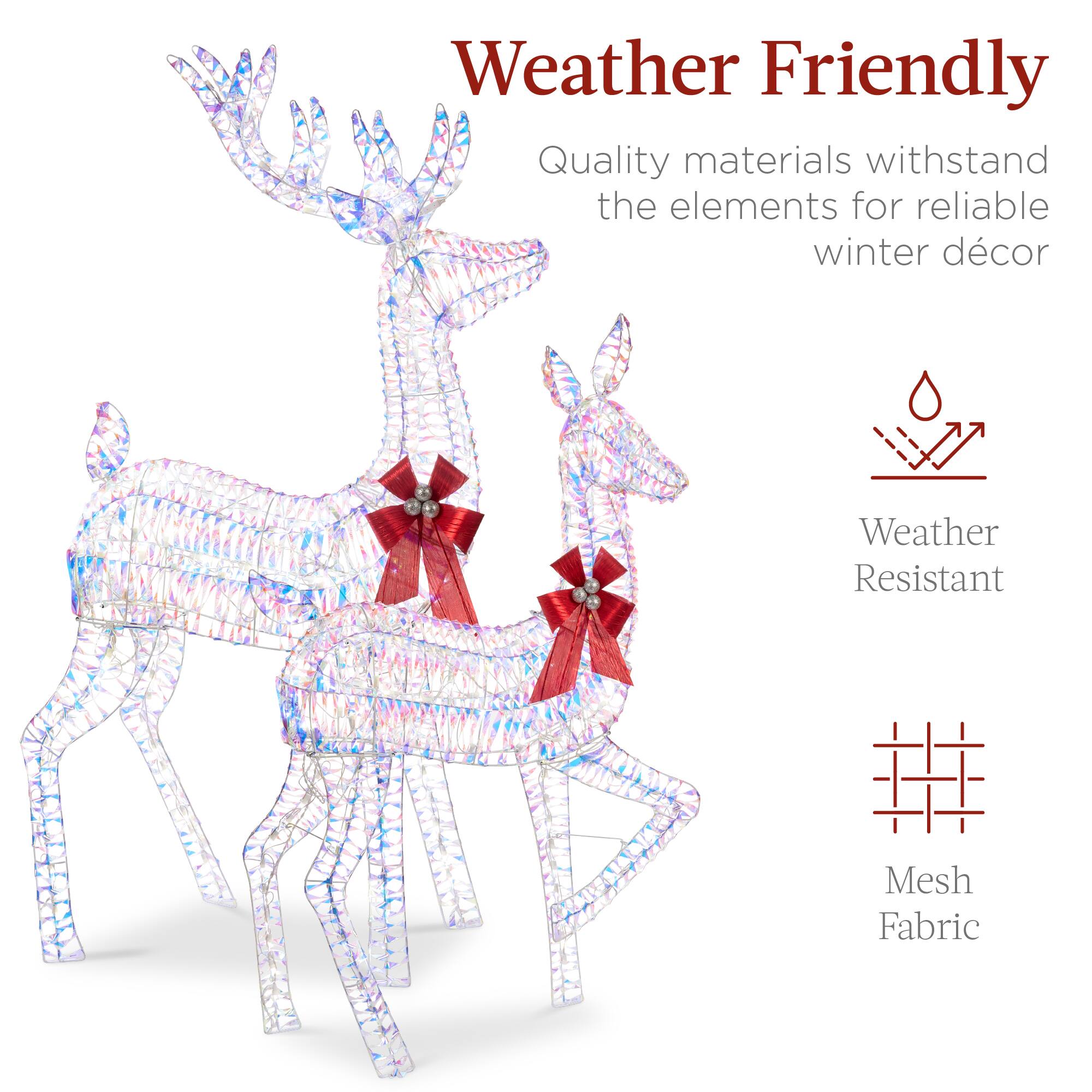 Weather Friendly  
Quality materials withstand the elements for reliable winter décor  

Weather Resistant  
Mesh Fabric