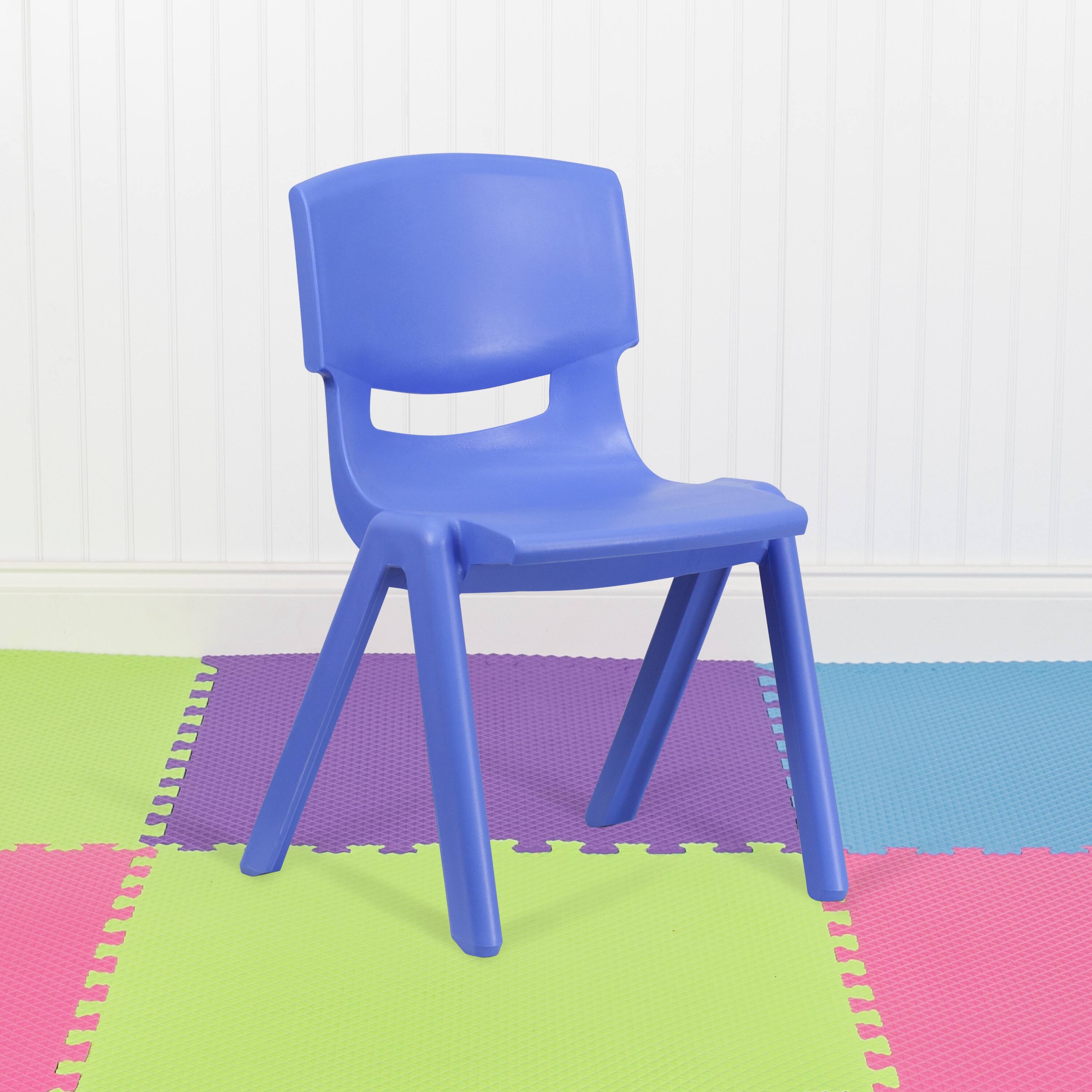 Alt View 2. Emma + Oliver - 5 Pack Plastic Stackable School Chair with 15.5'' Seat Height - Blue.
