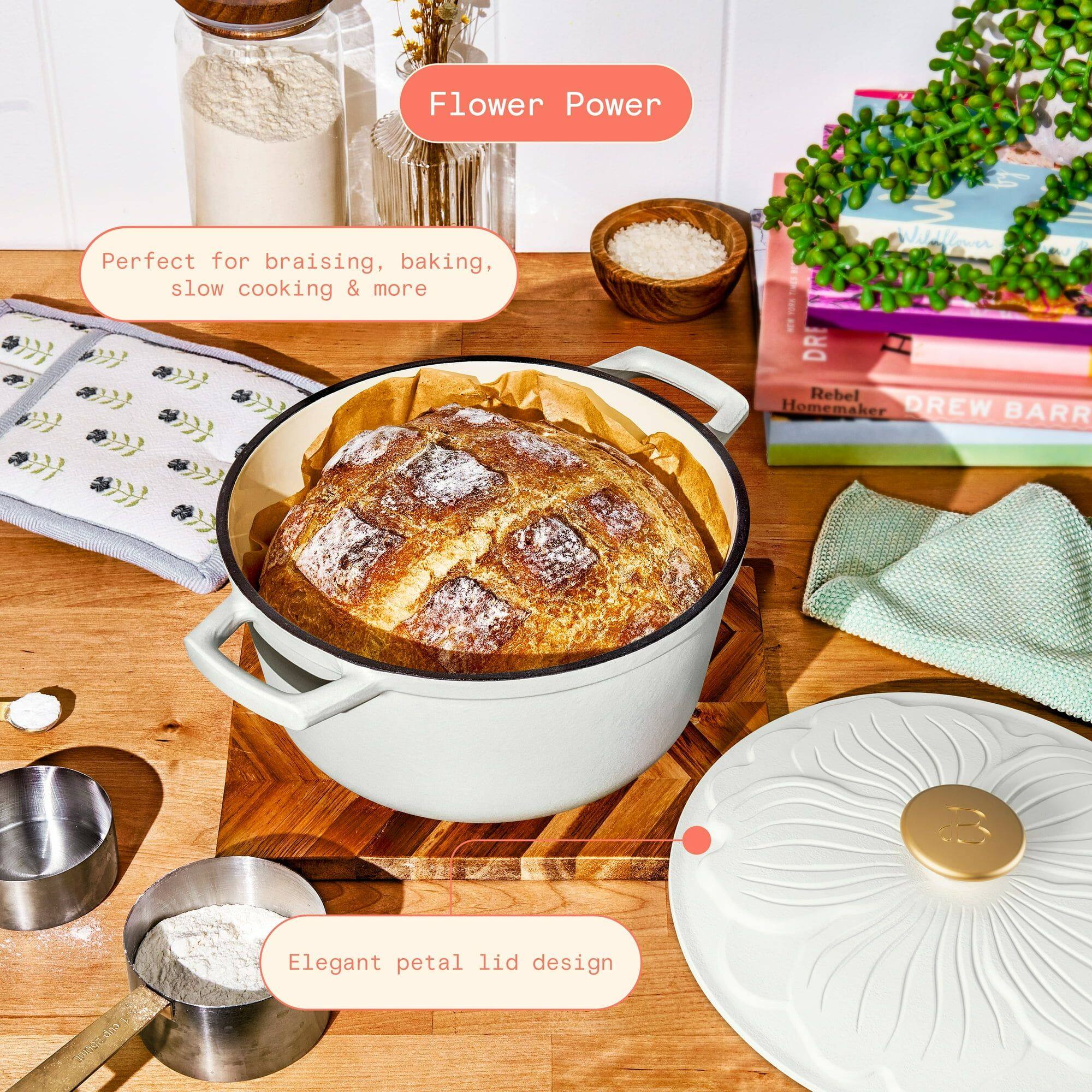 Flower Power

Perfect for braising, baking, slow cooking & more

Elegant petal lid design