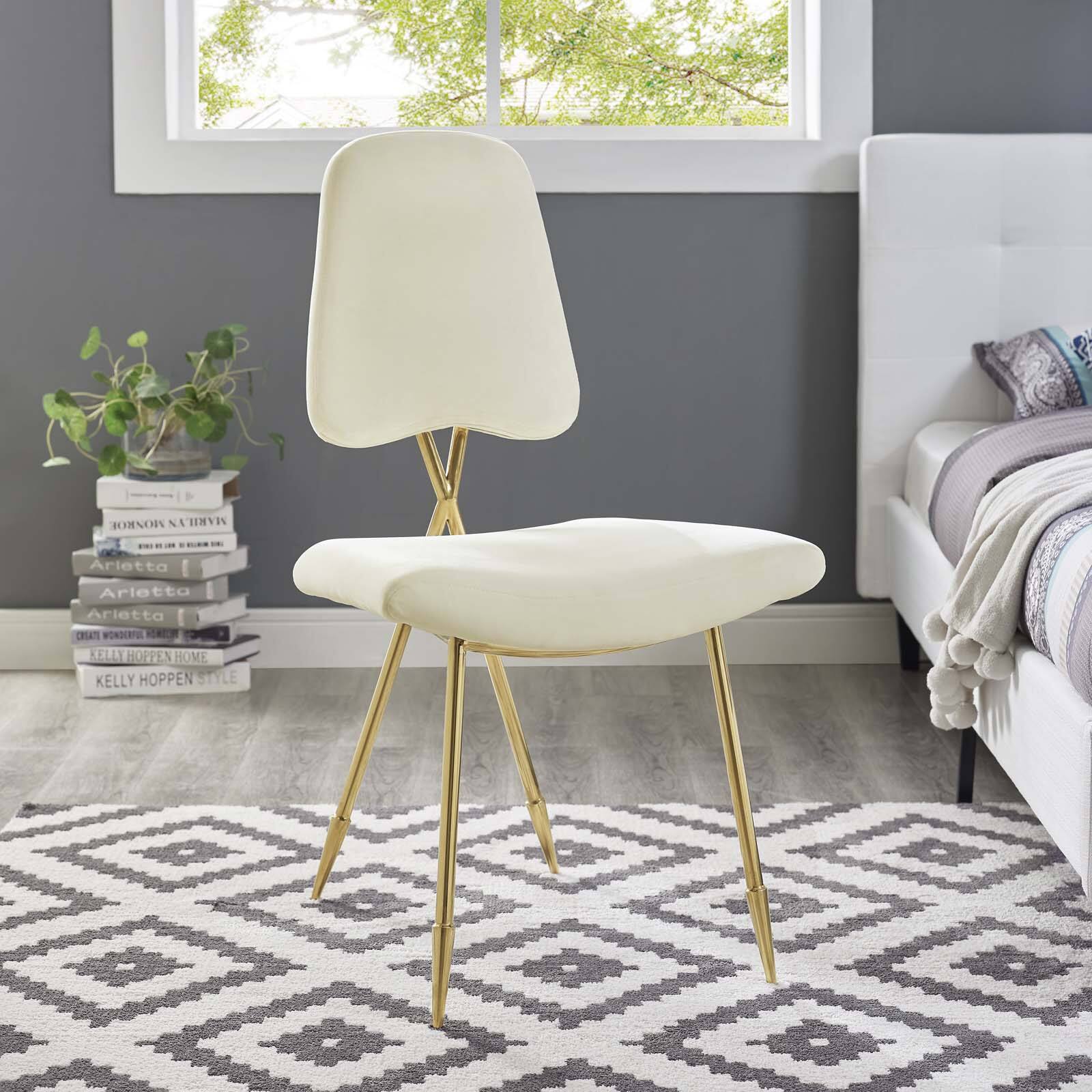 HOBNOI MARILYN E-H  
Arietta I Arletta Arietta  
CHATI WONDERFUL  
HACR KELLY HOFFEN HOME  
KELLY HOFFEN STYLE