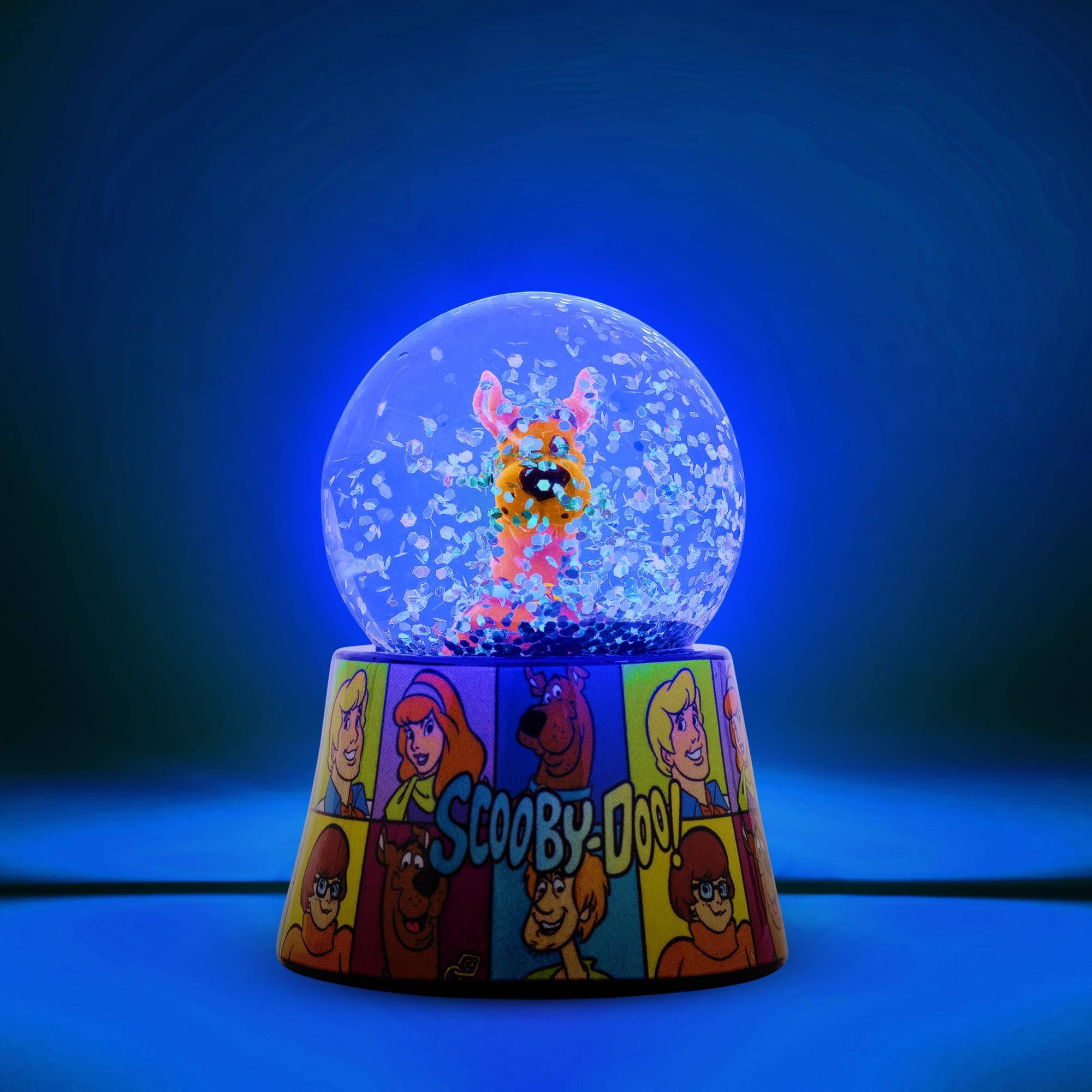 Alt View 1. Silver Buffalo - Scooby-Doo 3-Inch Mini Light-Up Snow Globe - Brown.