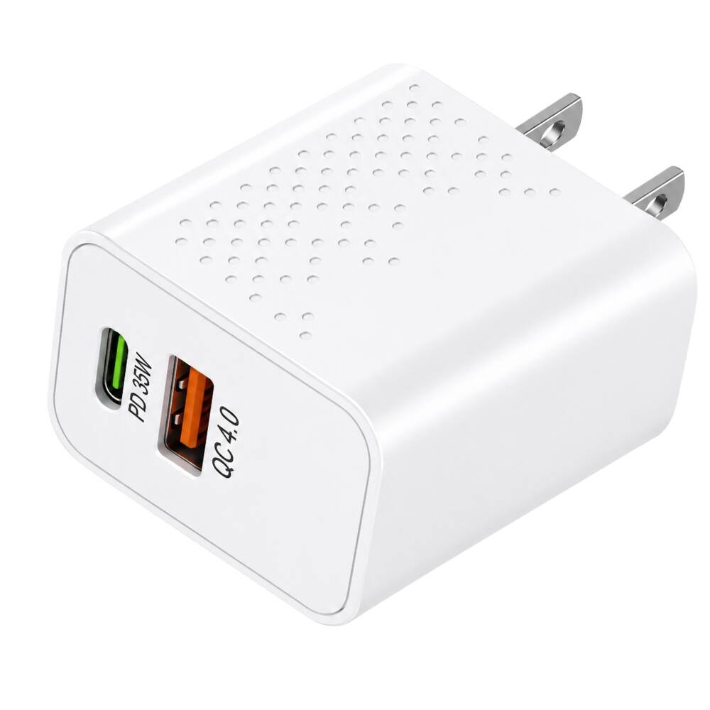 PD 35W  
QC 4.0