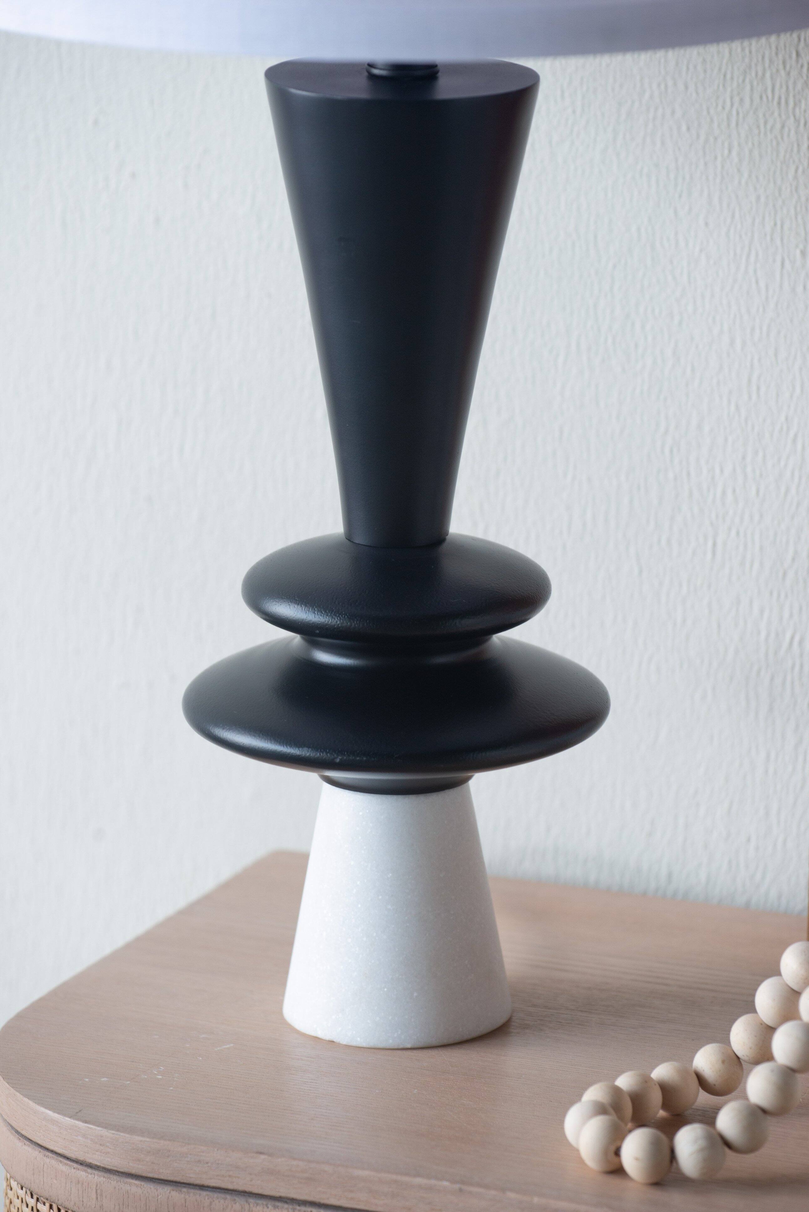 Alt View 5. Dexmalle - Dexmalle-Two Varying Disc Accents Desk Lamp-Black White.