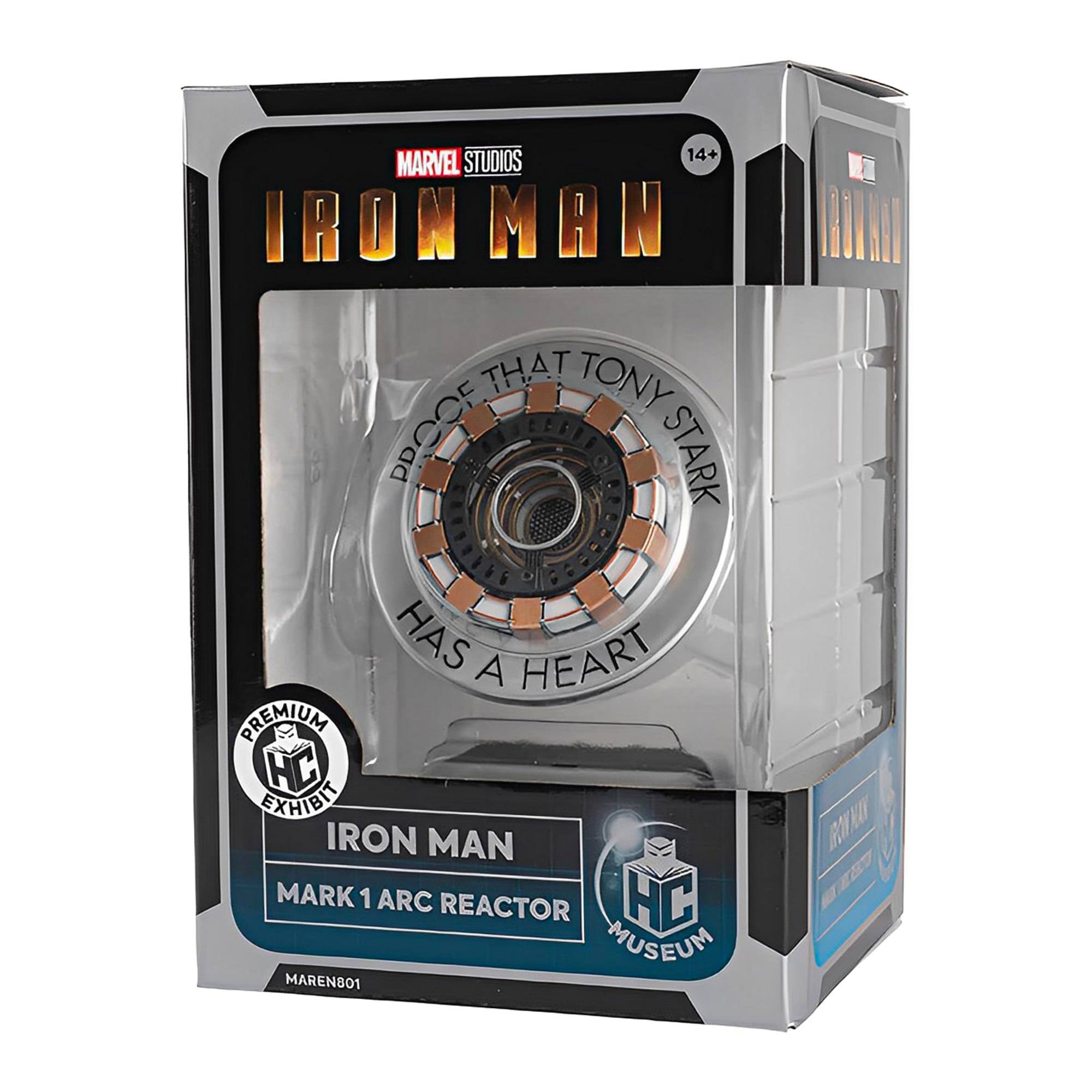 MARVEL STUDIOS  
IRON MAN  
14+  

PROOF THAT TONY STARK HAS A HEART  

PREMIUM HC EXHIBIT  
IRON MAN  
MARK 1 ARC REACTOR  

HC MUSEUM  
MAREN801
