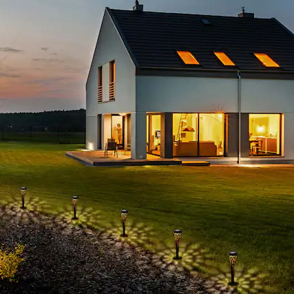 Front. Oumilen - 6 Pack Vintage Hollow Lattice Solar Pathway Lights – Auto Dusk to Dawn Warm White for Garden Lawn.