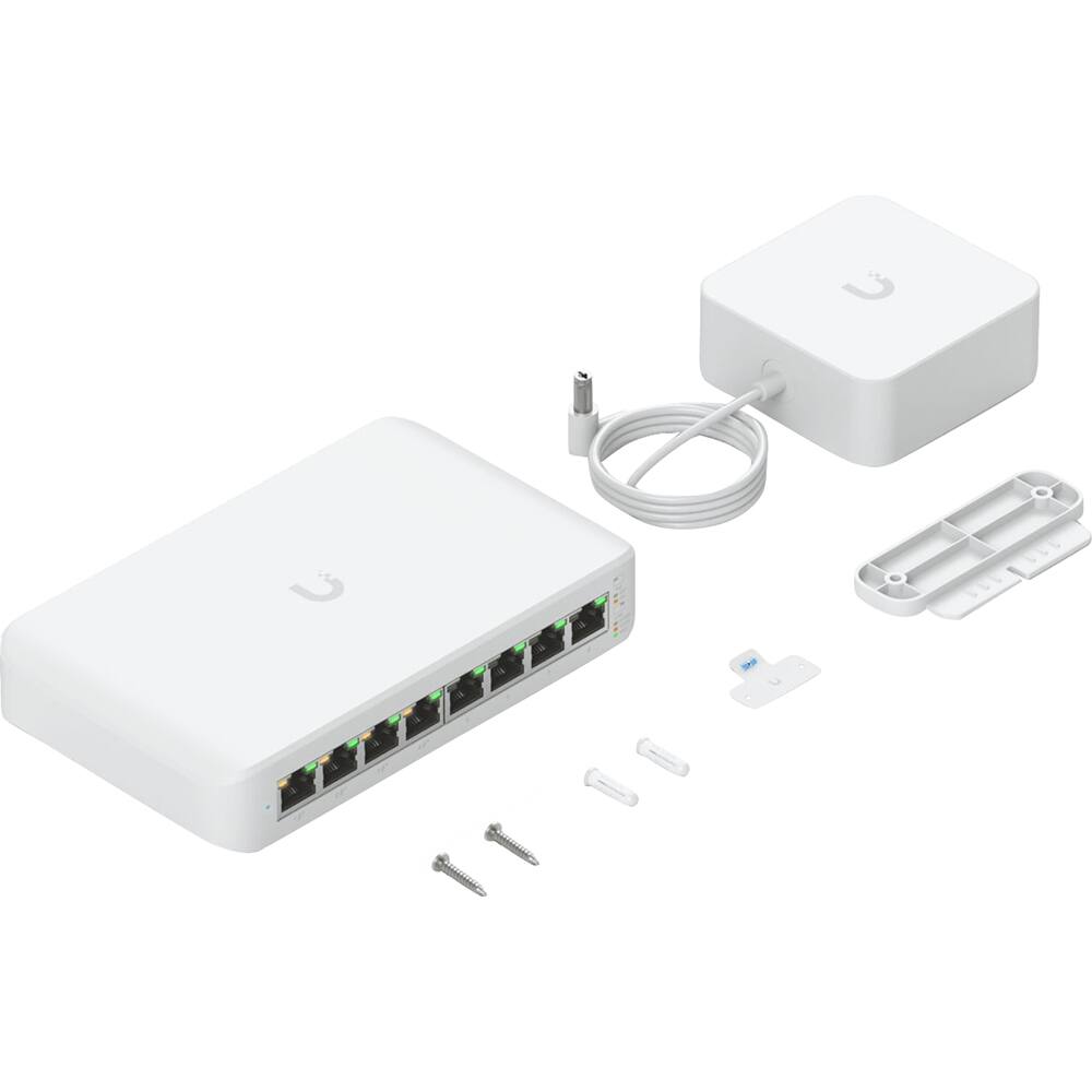 Alt View 5. Ubiquiti - Lite 8-Port Gigabit PoE+ Compliant Managed Switch USW-Lite-8-POE - White.