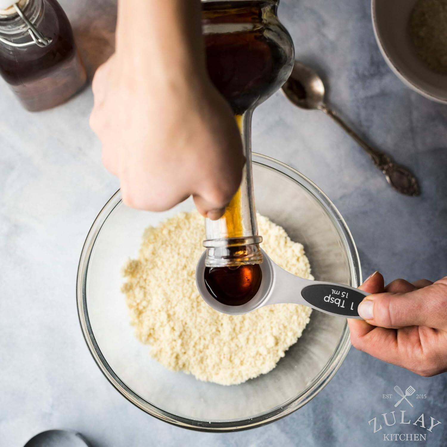 mL 15 Tbsp  
L  
EST 2015  
ZULAY KITCHEN