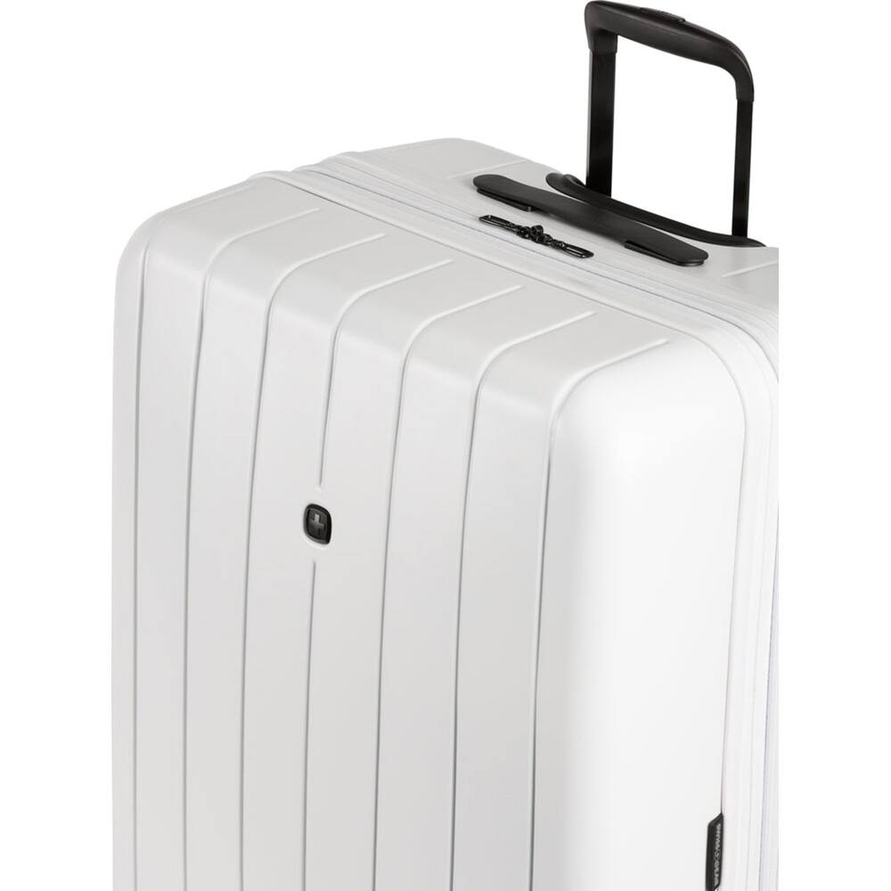 SwissGear Wanderlust Pro Lightweight Expandable Spinner 3 Piece