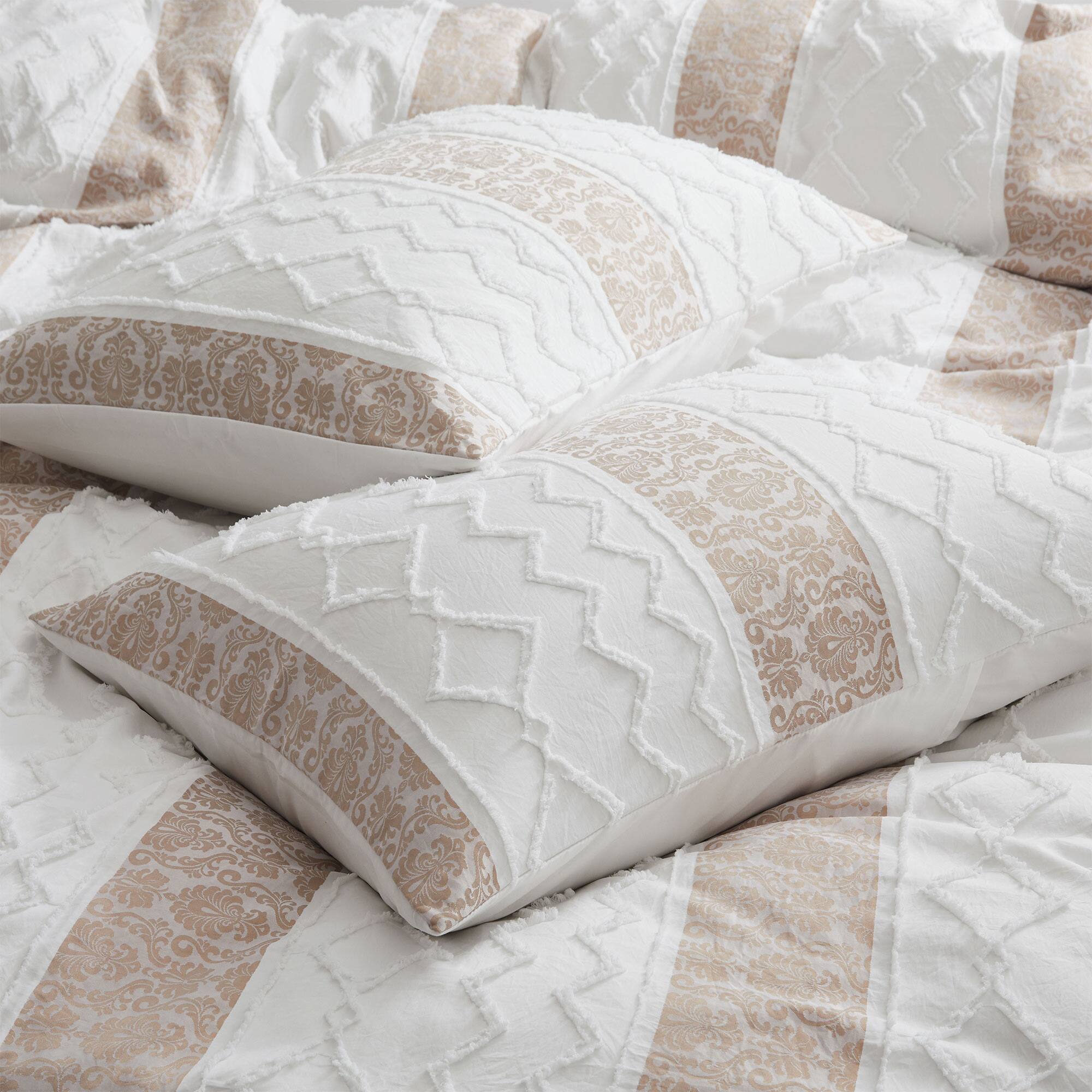 Left. Peace Nest - Peace Nest 3-Piece Textured Stripe Geometric Oversized Stylish Duvet Cover Set, Floral, King - Floral.