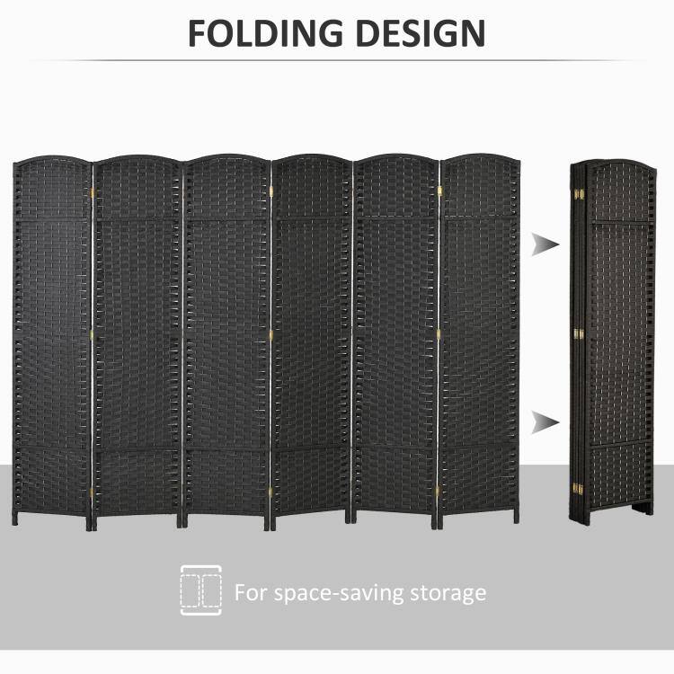 FOLDING DESIGN  
For space-saving storage