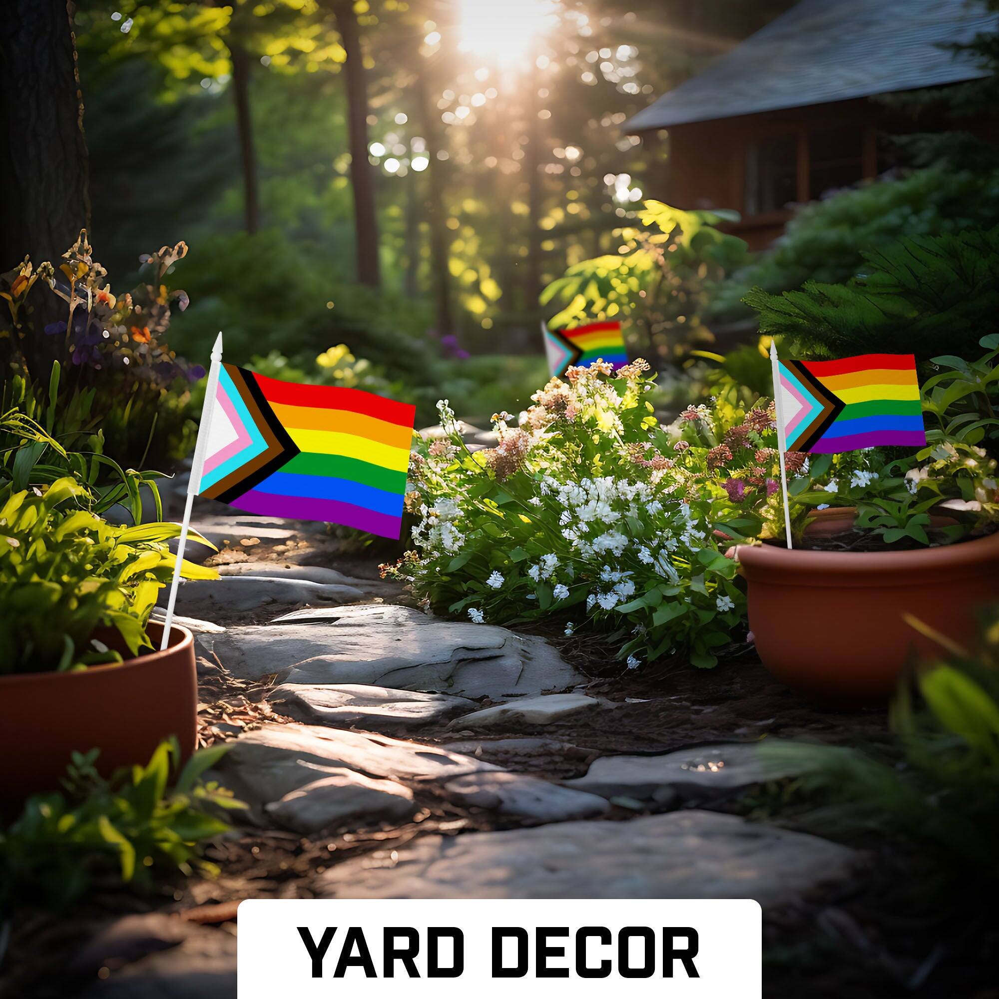 YARD DECOR