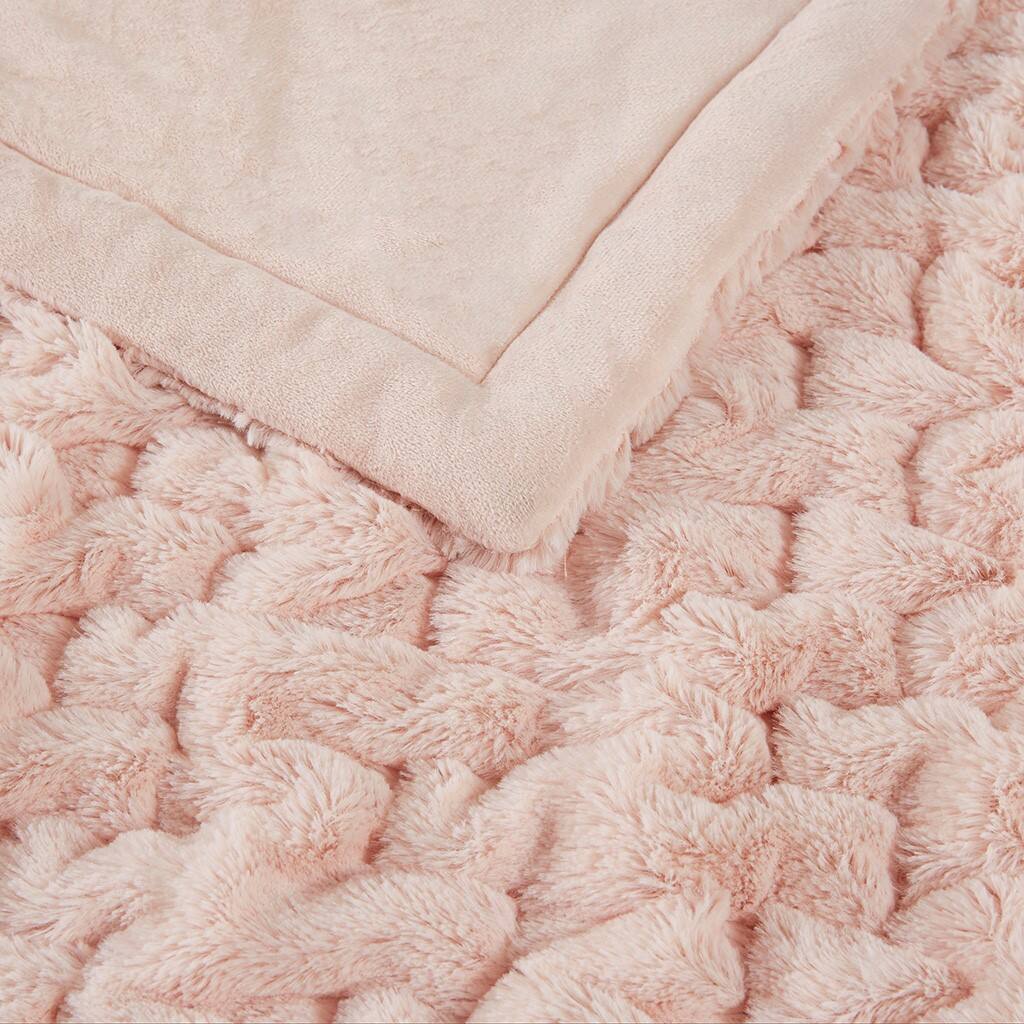 Alt View 5. Gracie Mills - Gracie Mills Ashlee Modern Solid Ruched Fur Throw Blanket - Blush.