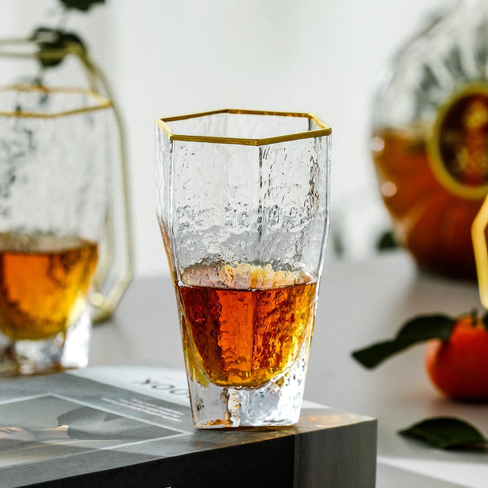 Left. BreeBe - Gold Rimmed Hammer Hexagon Glass (set of 4) - Clear.