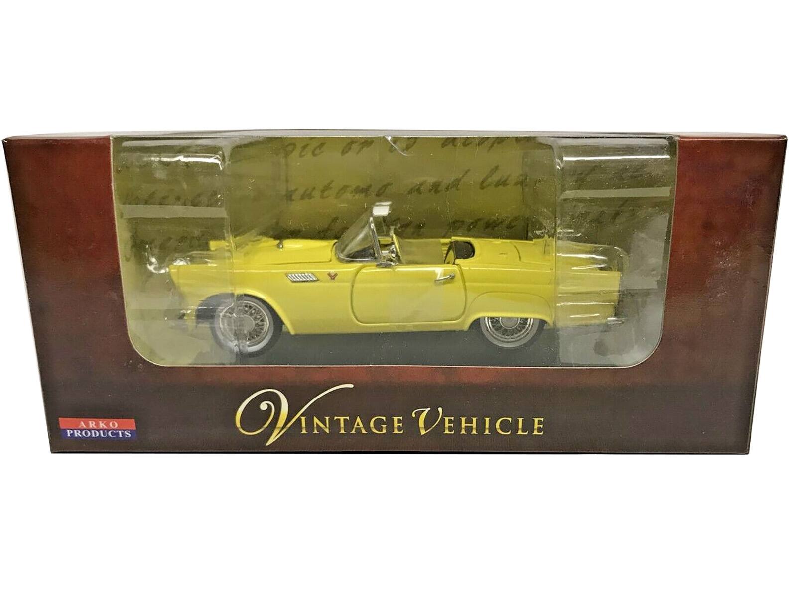 tC o7 and lua rutomo ERECTA ARKO PRODUCTS VINTAGE VEHICLE