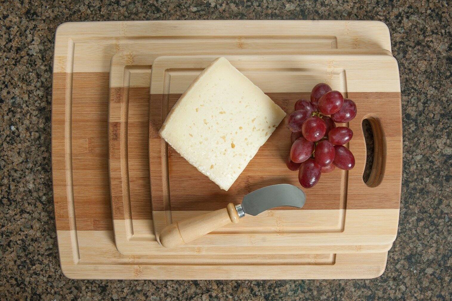 Alt View 1. Heim Concept - Heim Concept 3-Piece Organic Bamboo Cutting Board Set with Drip Groove - Brown.