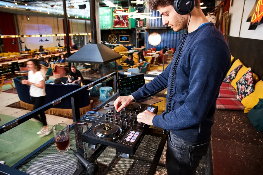 Alt View 16. Hercules - DJ Control Inpulse 500 DJ Mixer - Black.