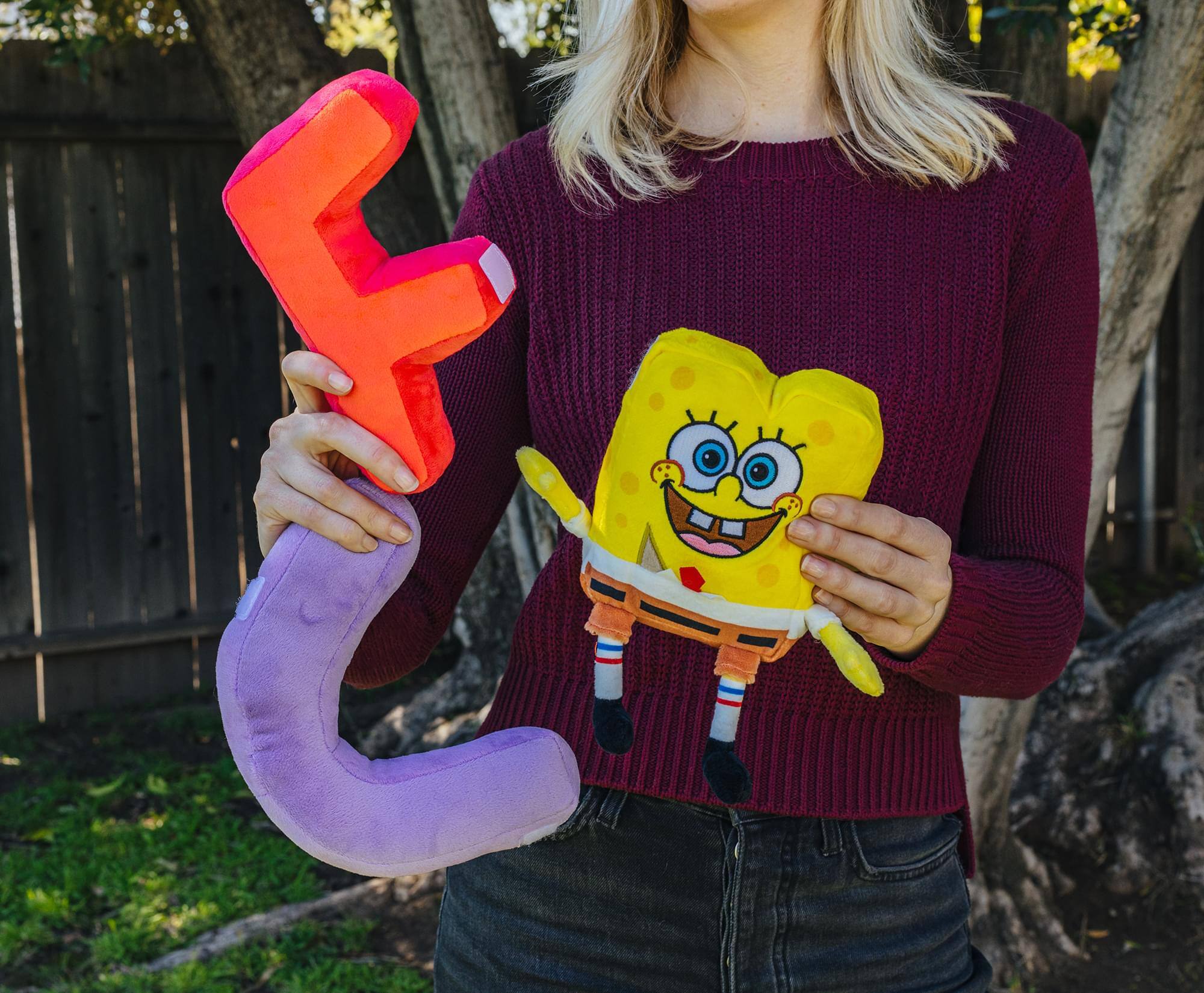 Alt View 4. Nickelodeon - Nickelodeon SpongeBob SquarePants "FUN" 10-Inch Plush - Yellow.