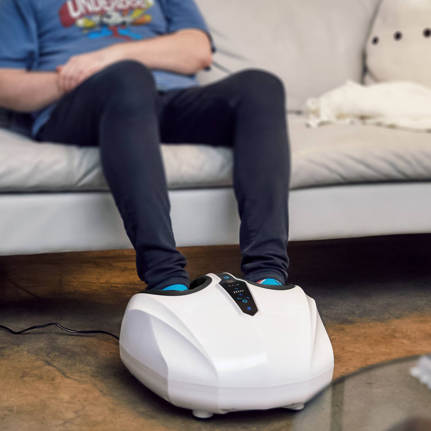 U i - ... I ..... + - - a -