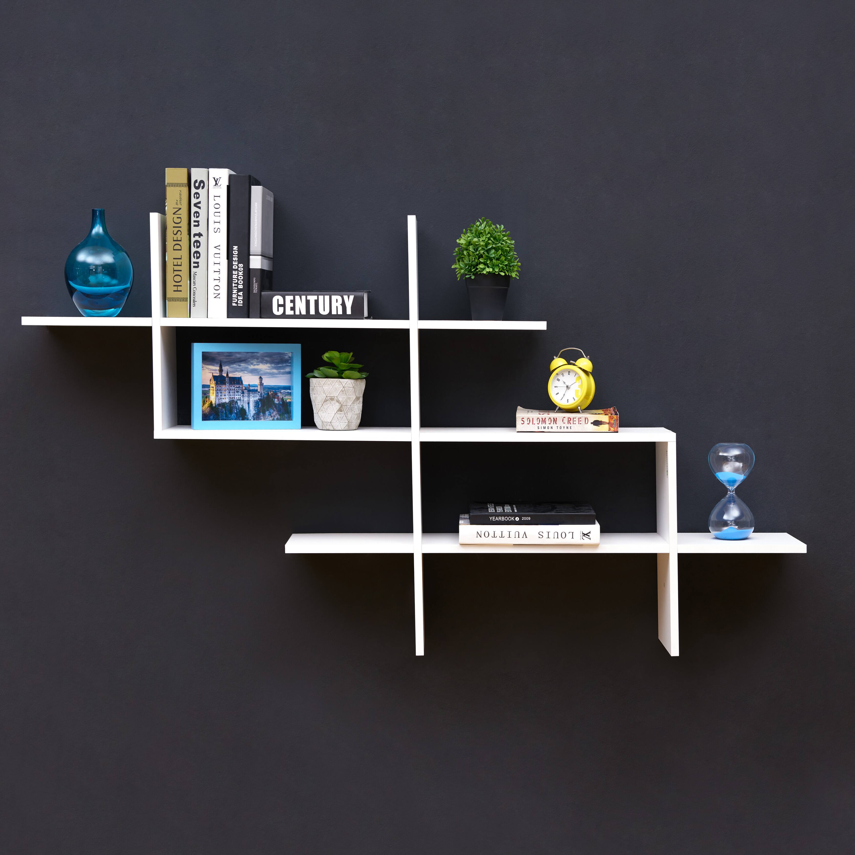 DESIGN Seventeen HOTEL LOUIS VUITTON  
HOTEL DESIGN  
LOUIS VUITTON  
CENTURY  
LOUIS VUITTON