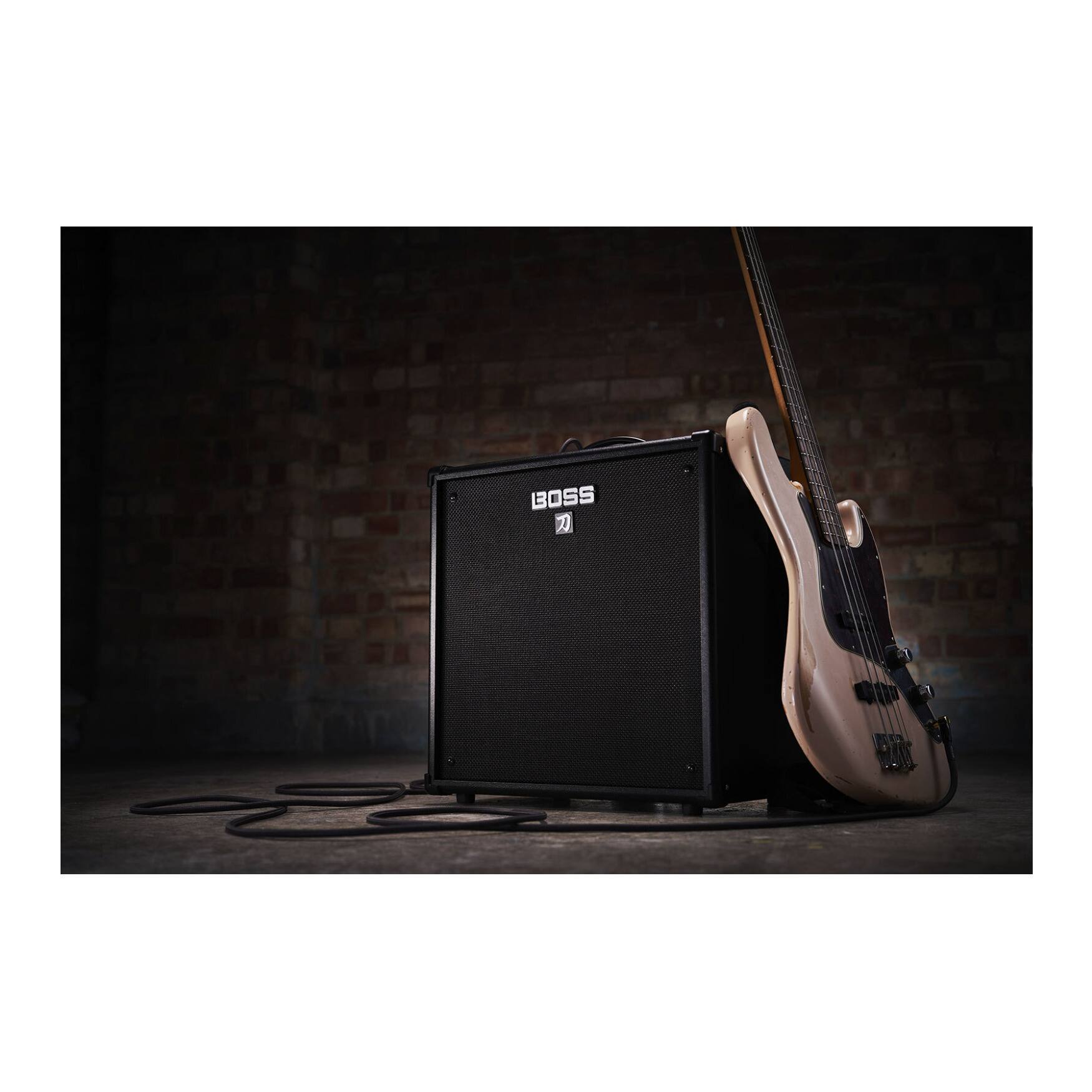 Left. BOSS - BOSS Katana-110 Bass 1 x 10-inch 60-Watt Portable Class AB Power Amp.