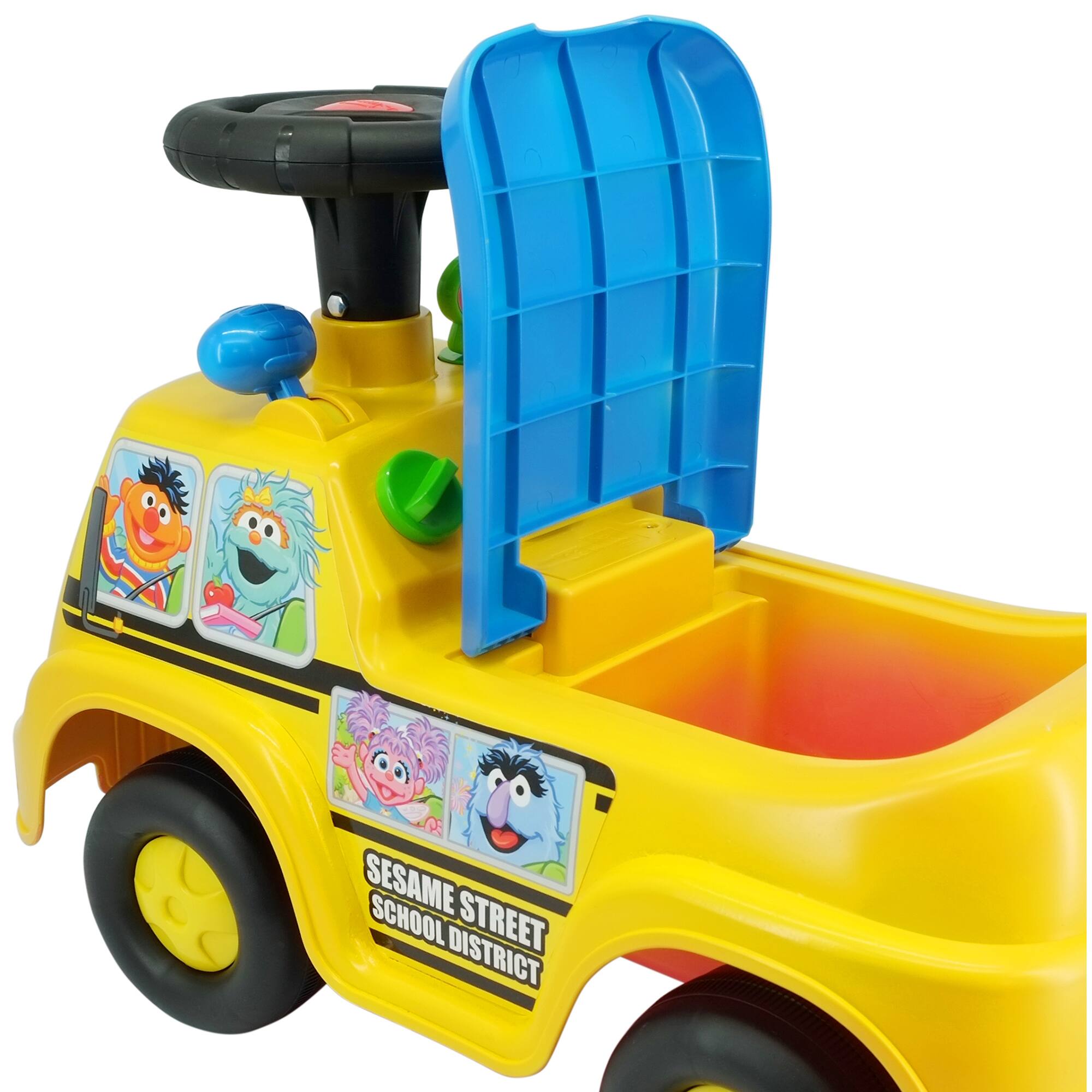 Kiddieland Sesame Street My First Adventure Elmo Lights & Sounds Ride ...
