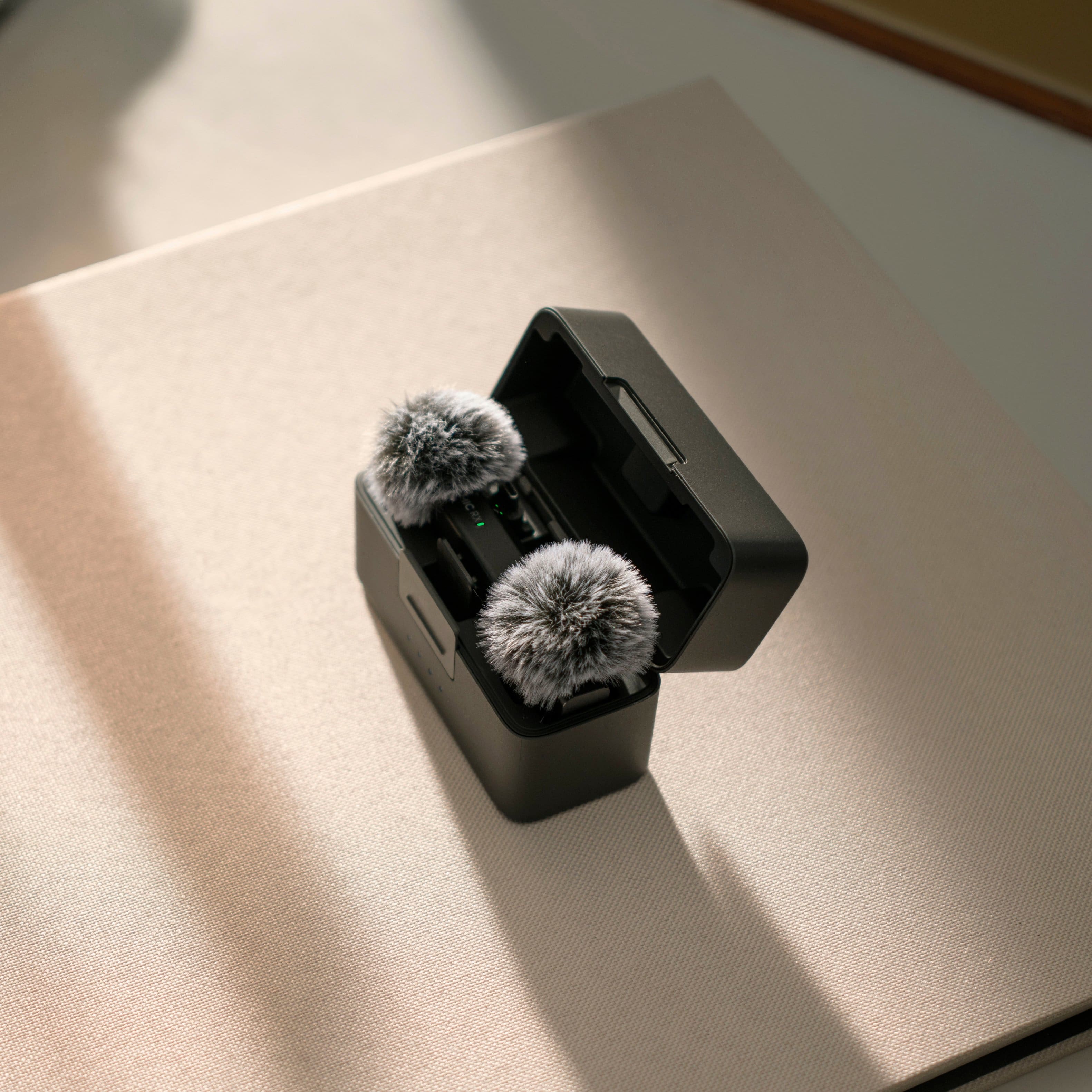 Alt View 16. DJI - Mic Mini Wireless Omnidirectional Microphone System - Black.