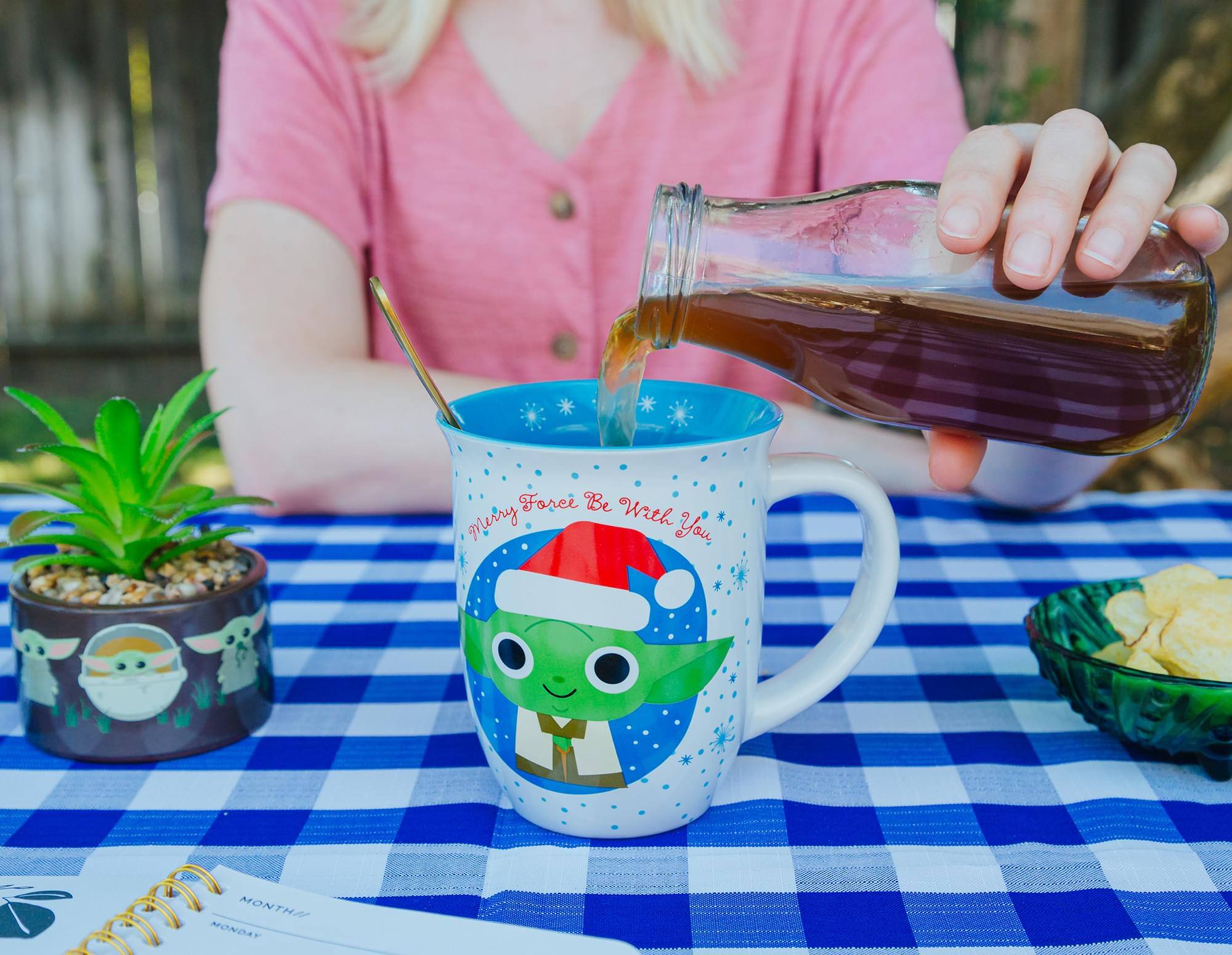 Merry Force Be With You

MONTH
MONDAY