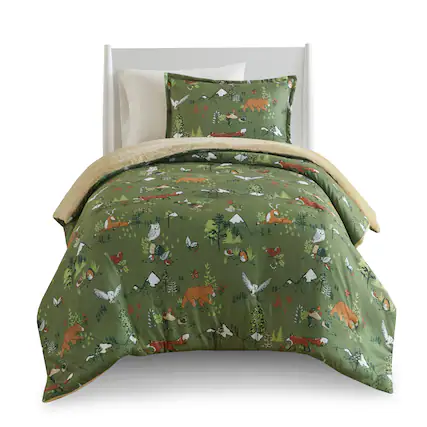 Front. Gracie Mills - Gracie Mills Harvey Kids Forest Animals Plush Reversible Comforter Set - Green.