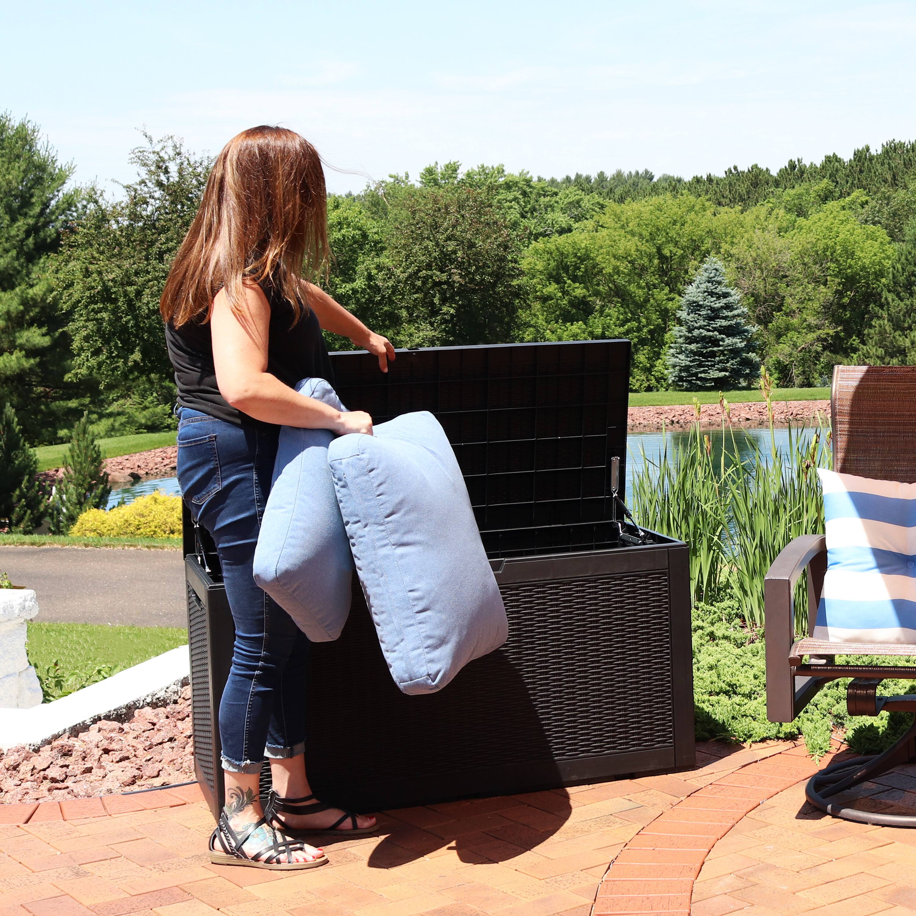 media item thumbnail