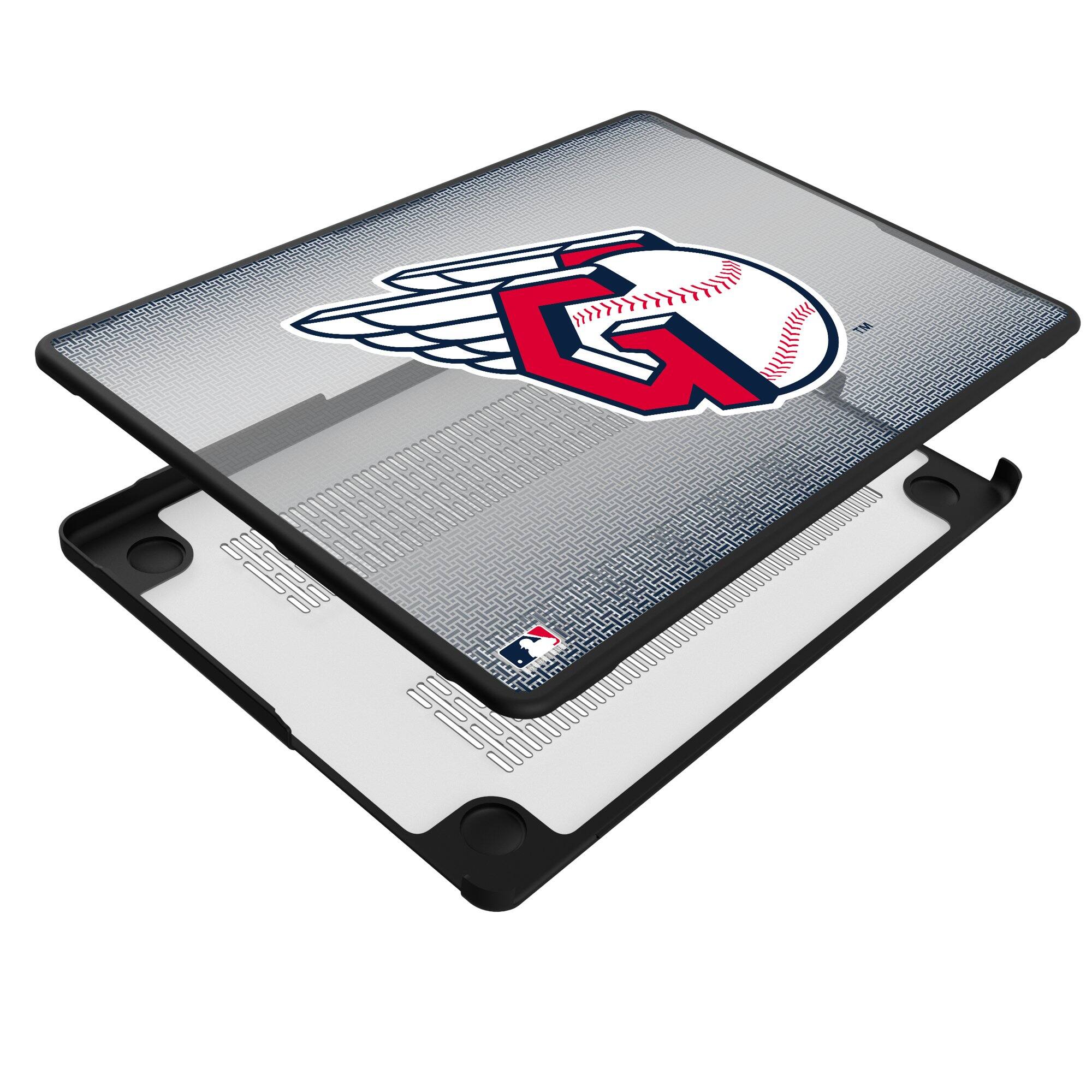 The text on the image is:

"IM G SE OU0 sSCs"