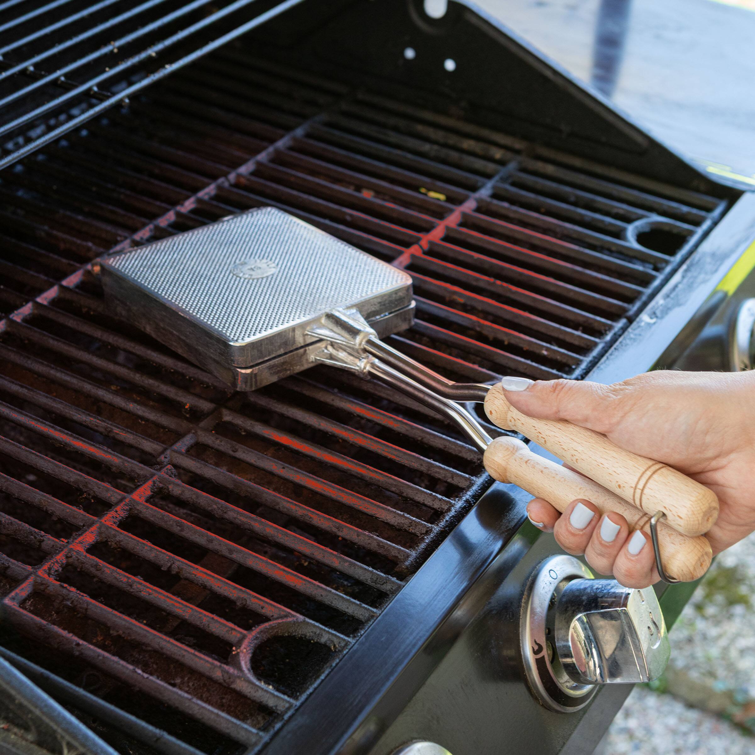 Alt View 5. Kings County Tools - 10in Waffle Maker with Handles - Silver and Brown.