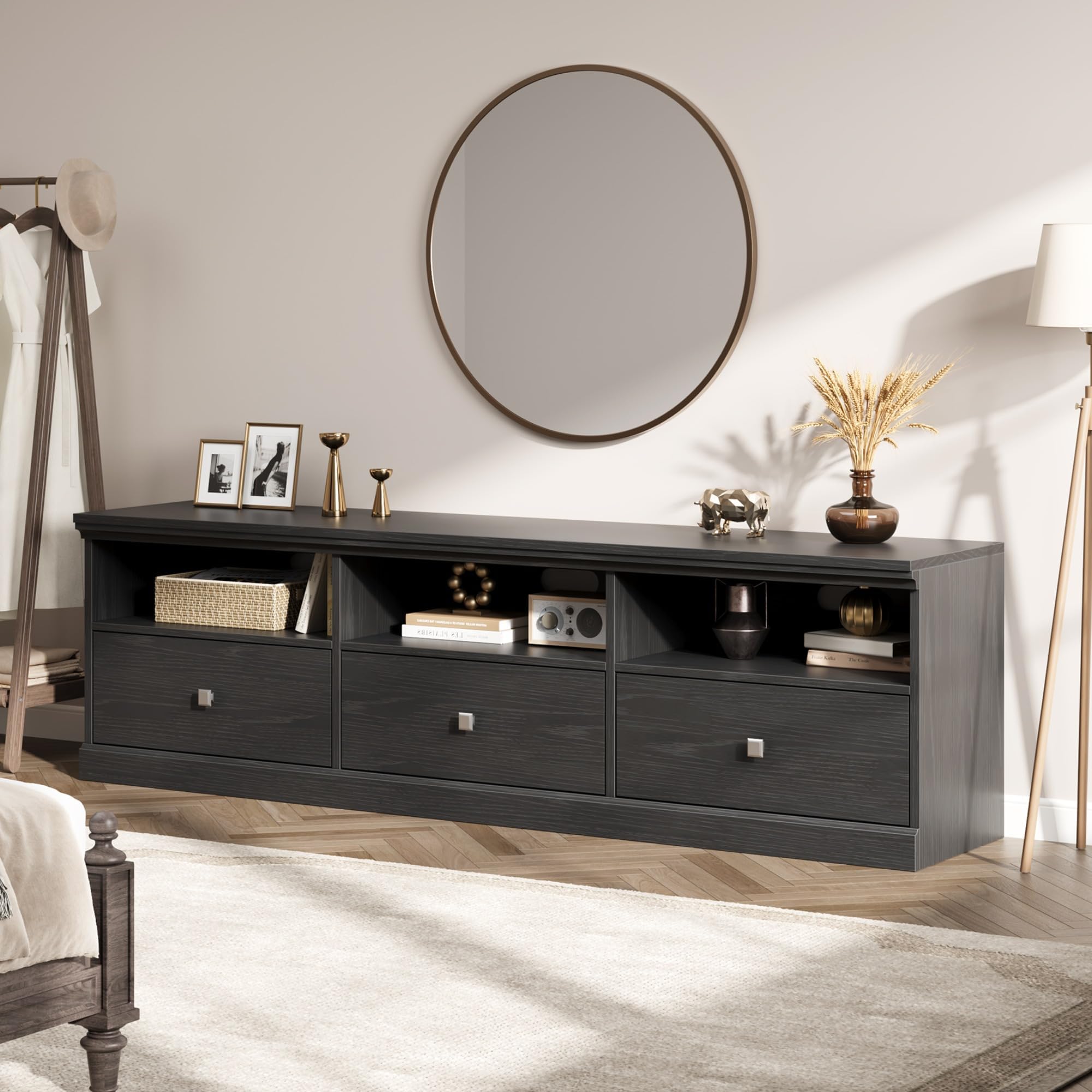 The text in the image is not clearly visible, but based on the context, it appears to be part of a product description or advertisement. Here is a possible grouping and correction of the text:

---

**Product Description:**

- **PAIIE a ...** (This seems to be a partial phrase or brand name. It could be "PAIIE a" or "PAIIE à".)

**Features:**

- **Dark Wood Finish**
- **Modern Design**
- **Storage Space**
- **Decorative Items Included**

**Included Items:**

- **Books**
- **Vase with Decorative Grass**
- **Small Sculpture**
- **Framed Photos**
- **Ceramic Decorations**

**Additional Details:**

- **Adjustable Shelves**
- **Smooth Drawers**
- **Elegant Mirror**

---

This is a hypothetical grouping and correction based on the image content. The actual text may vary.