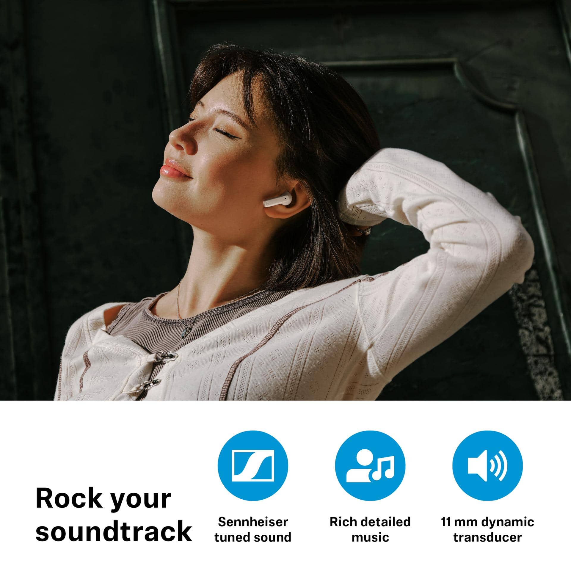 Rock your Sennheiser soundtrack with tuned sound and rich detailed music, featuring a 11 mm dynamic transducer.