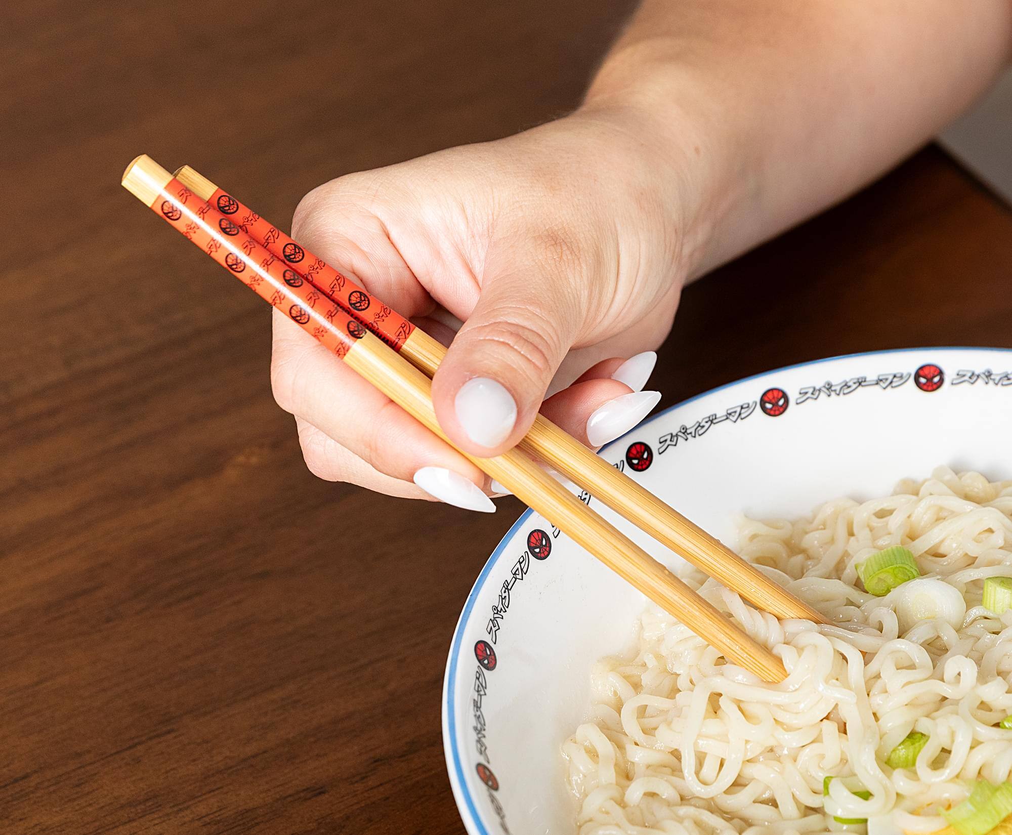 Alt View 4. Silver Buffalo - Marvel Spider-Man Manga Panels 30-Ounce Ramen Bowl and Chopstick Set - Multi-Colored.