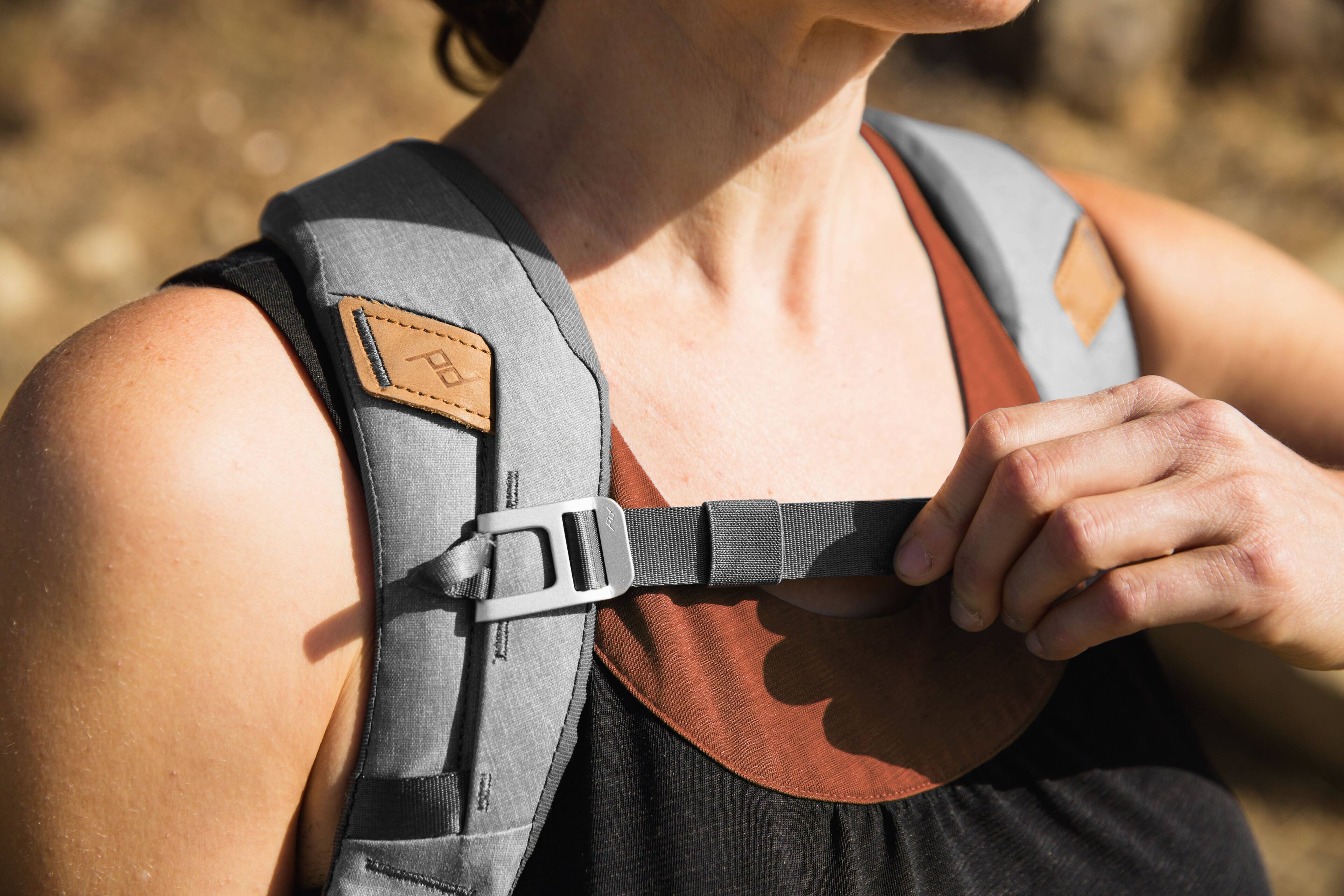 Alt View 16. Peak Design - Everyday Backpack Zip 15L - Ash.