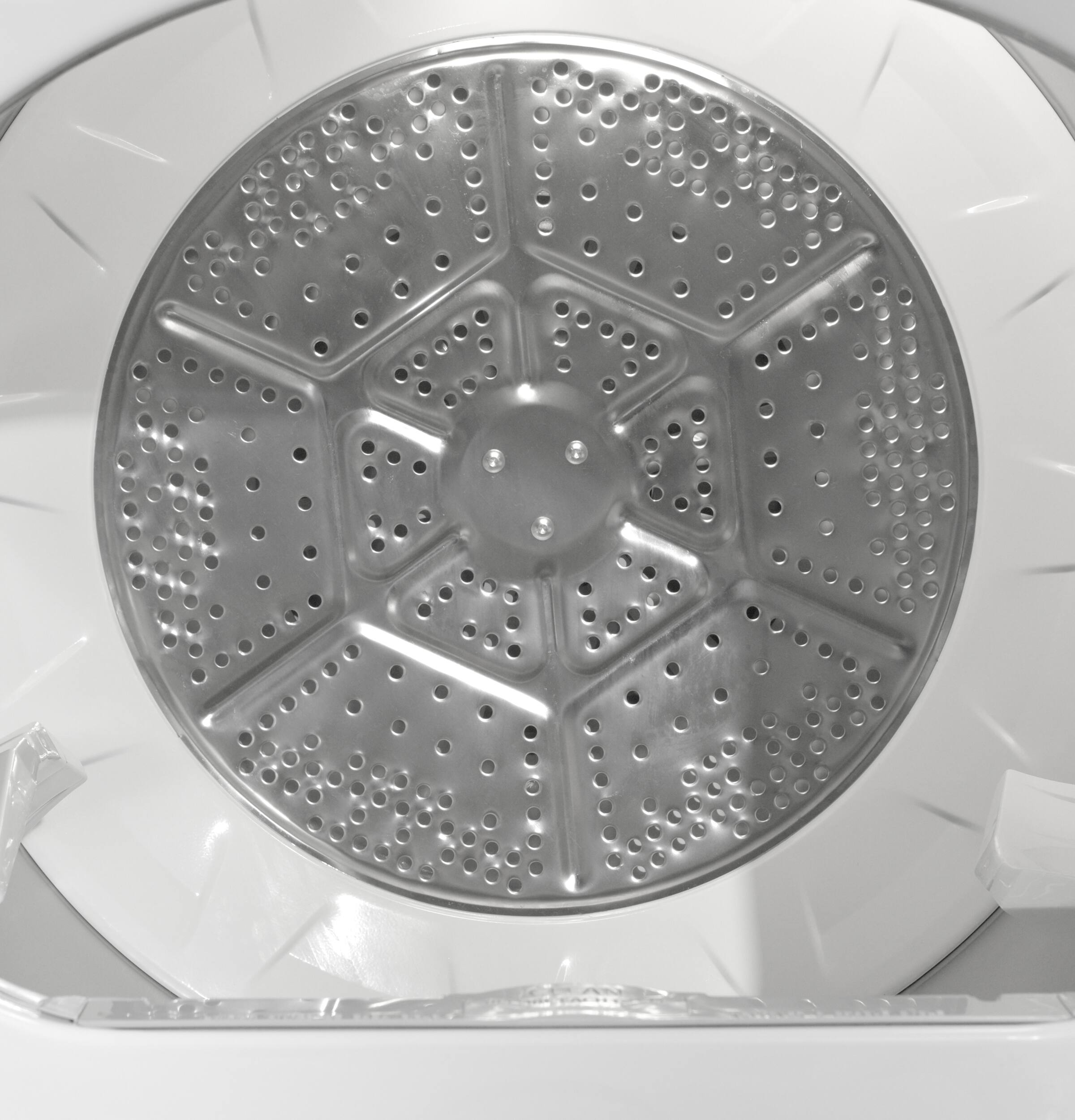 Alt View 10. GE - 7.2 Cu. Ft. Electric Dryer with Long Venting up to 120 Ft. - White with Matte Black.