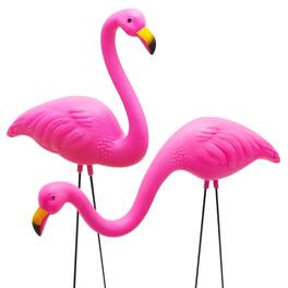 Joyfy - 2 Pack Small Pink Flamingo, Yard Flamingo Decor for Sidewalks and Garden, Outdoor Decoration, Luau Party, Tropical Decor