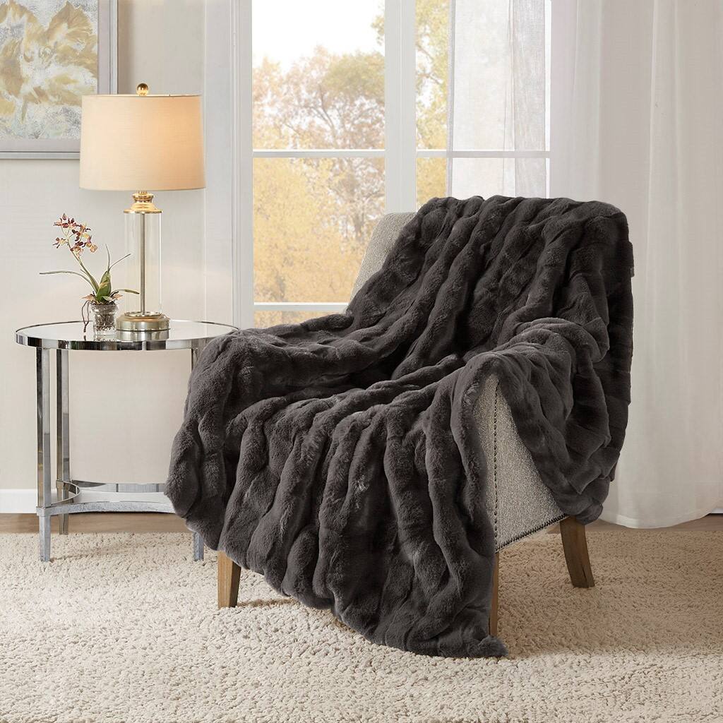 Alt View 1. Gracie Mills - Gracie Mills Barry Faux Fur Basket Weave Throw - Grey.