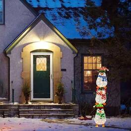 BreeBe - Adorable Penguin Christmas Decoration with Warm White LED Lights and Festive Hats - Multicolor