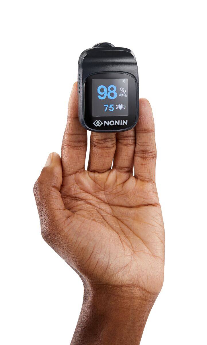 98% SpO2  
75 (❤️)  
NONIN