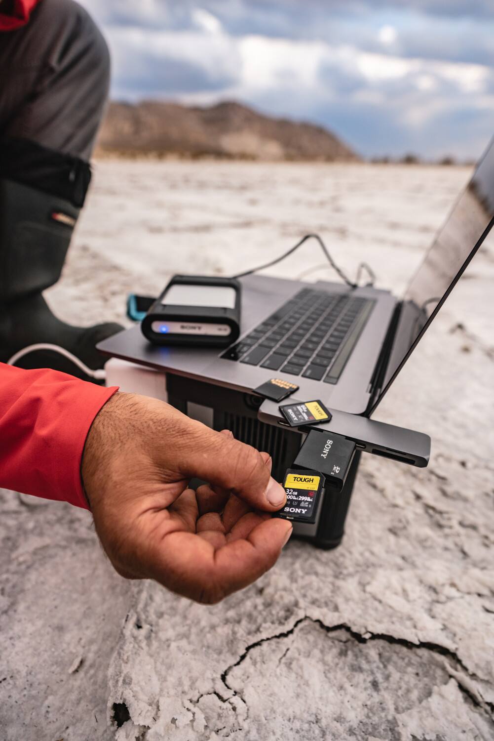 1F TE BONY SONY - TOUGH 32GB D 0042998 a 4 AC SONY