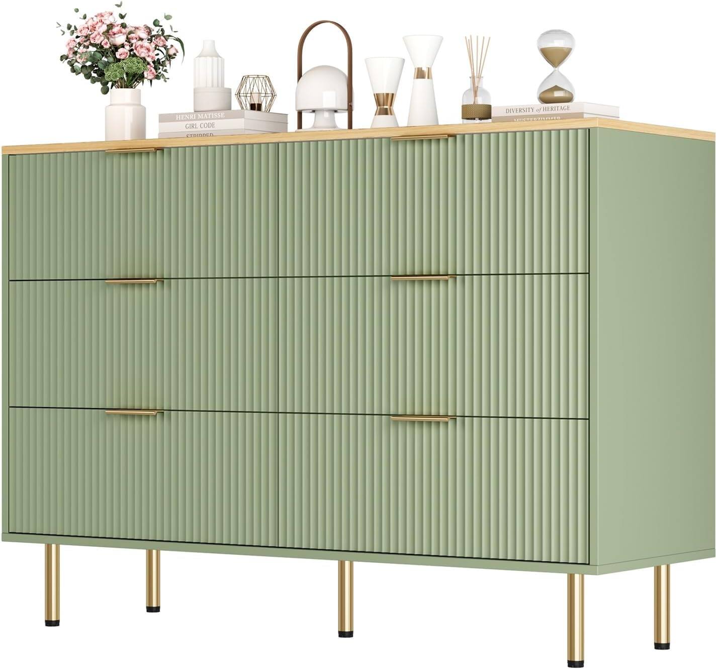 HENRI MATISSE  
GIRL CODE  
COSMETICS

DIVERSITY of HERITAGE  
LUCINDA WILSON