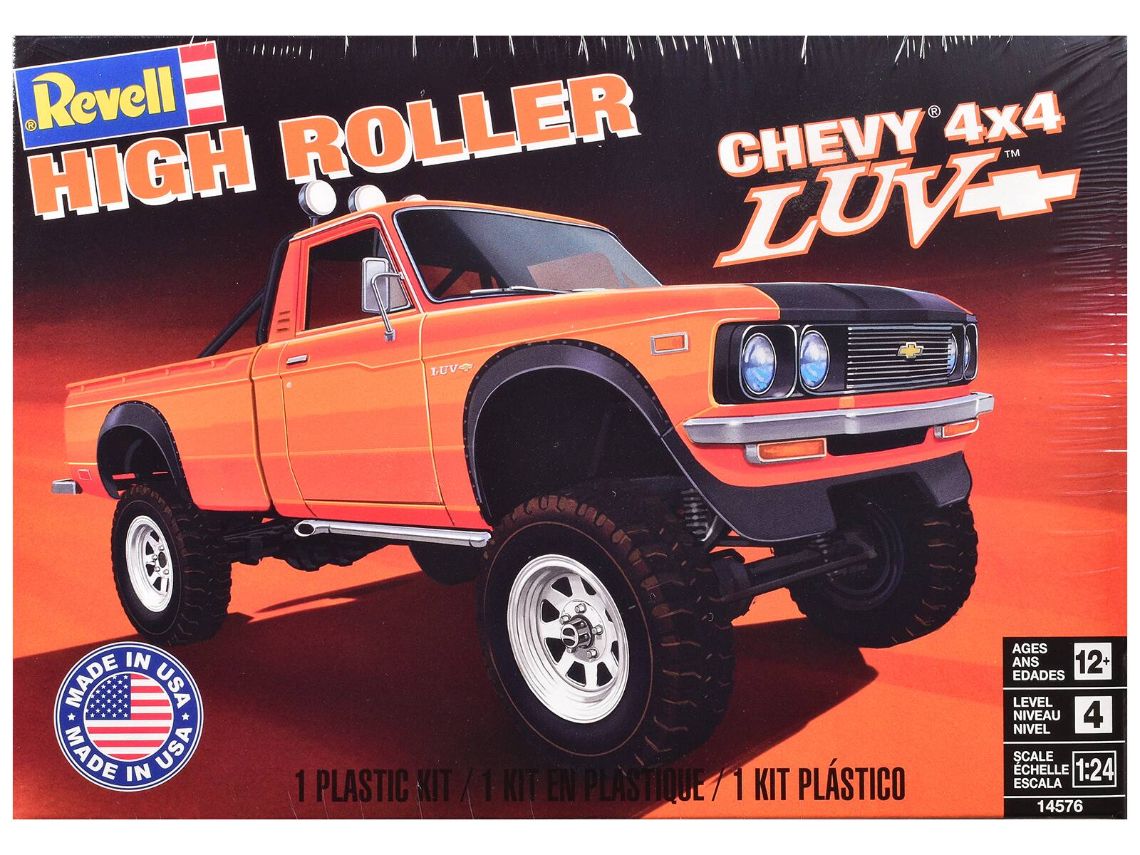 Revell HIGH ROLLER 4x4 CHEVY LUV™  
MADE IN USA  
1 PLASTIC KIT / 1 KIT EN PLASTIQUE / 1 KIT PLÁSTICO  
AGES 12+  
LEVEL 4  
SCALE 1:24  
14576