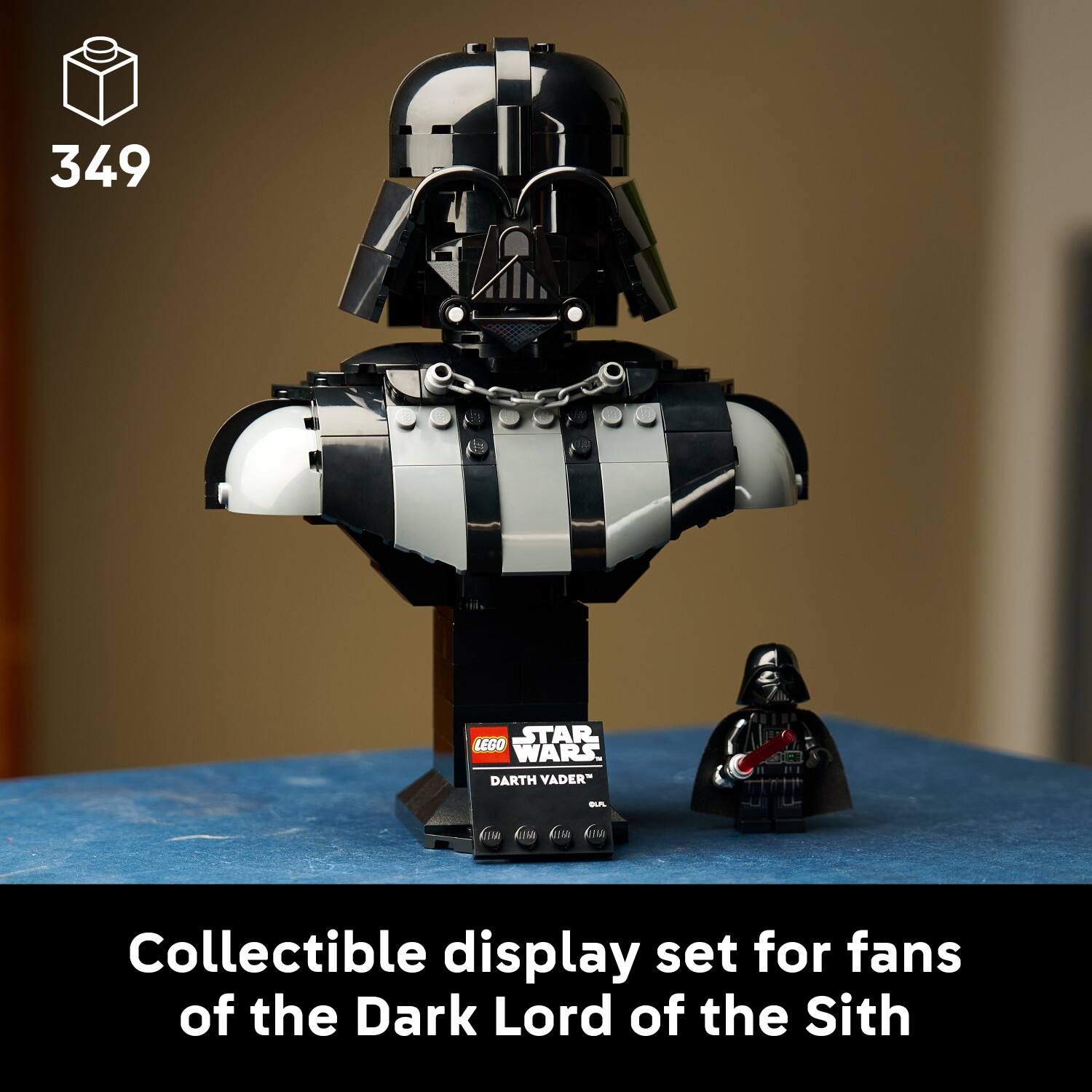 349 STAR WARS DARTH VADER™ 8 KM Collectible display set for fans of the Dark Lord of the Sith