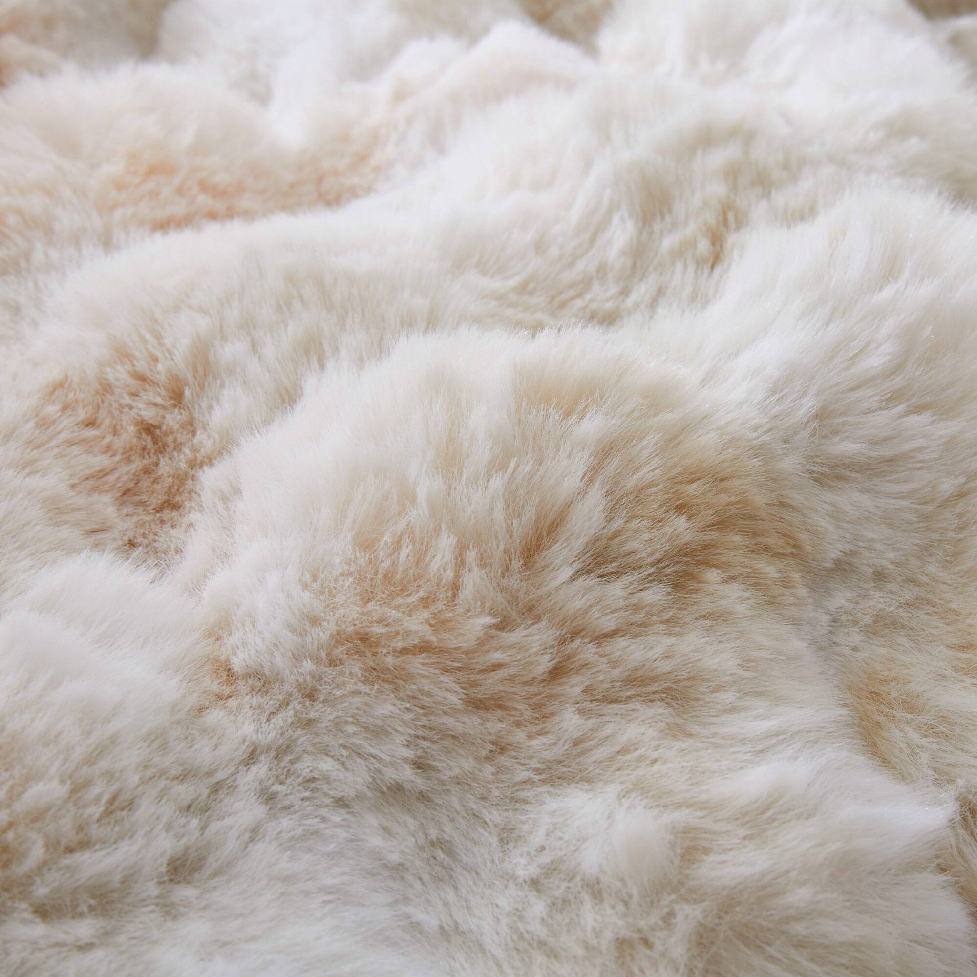 Left. Peace Nest - Peace Nest Ultra-Soft Faux Fur Comforter Set with Plush Tie-Dye & Reversible Sherpa, Beige, King - Beige.