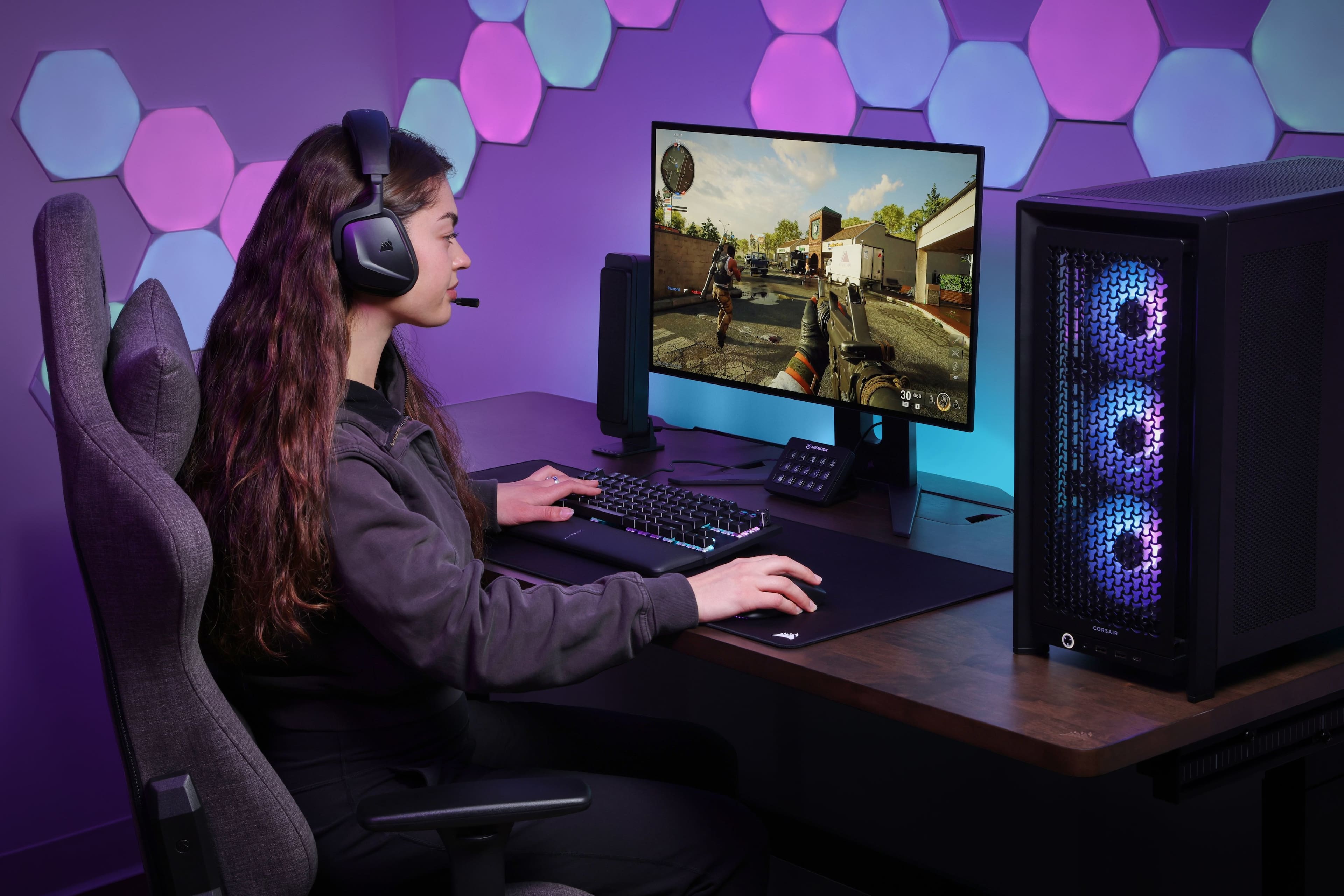 Alt View 16. CORSAIR - VOID v2 Wireless Gaming Headset for PC, PS5, PS4, Nintendo Switch, and Mobile - Carbon.