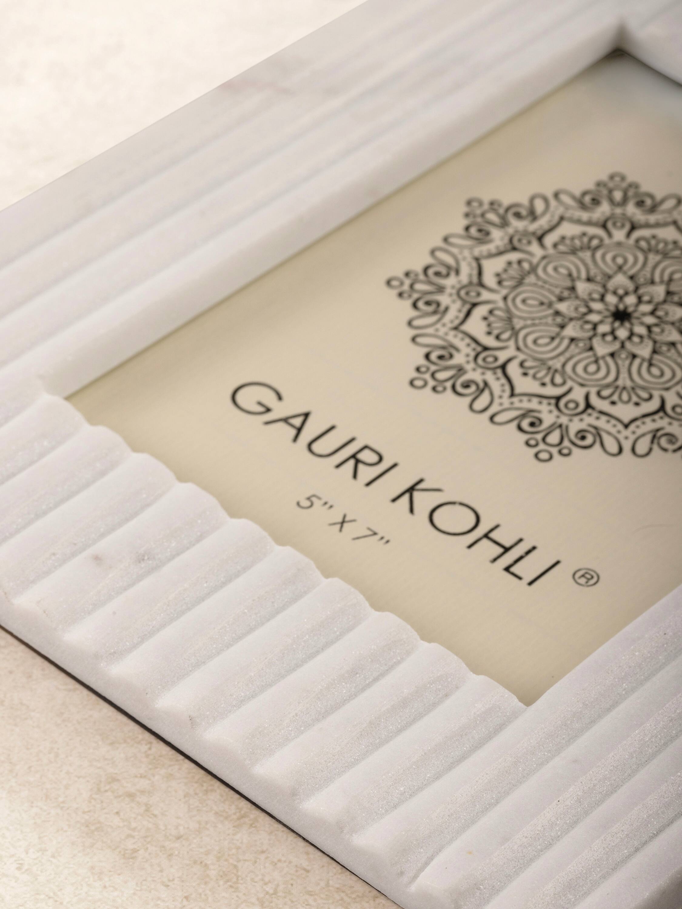 GAURI KOHLI  
5" X 7"