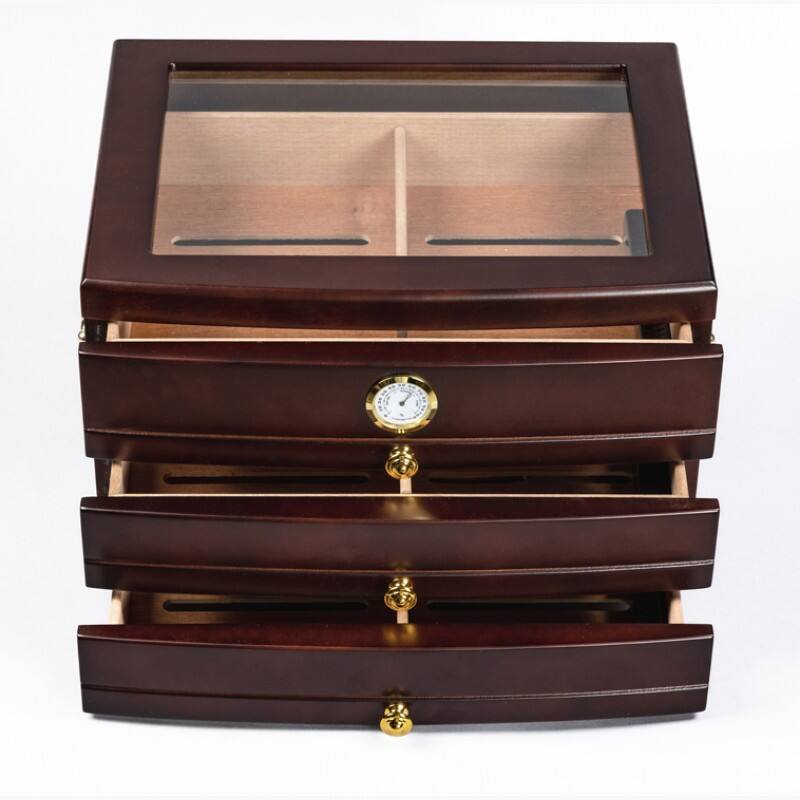 Back. Prestige - Richmond Cigar Humidor - Rich Dark Mahogany Finish.