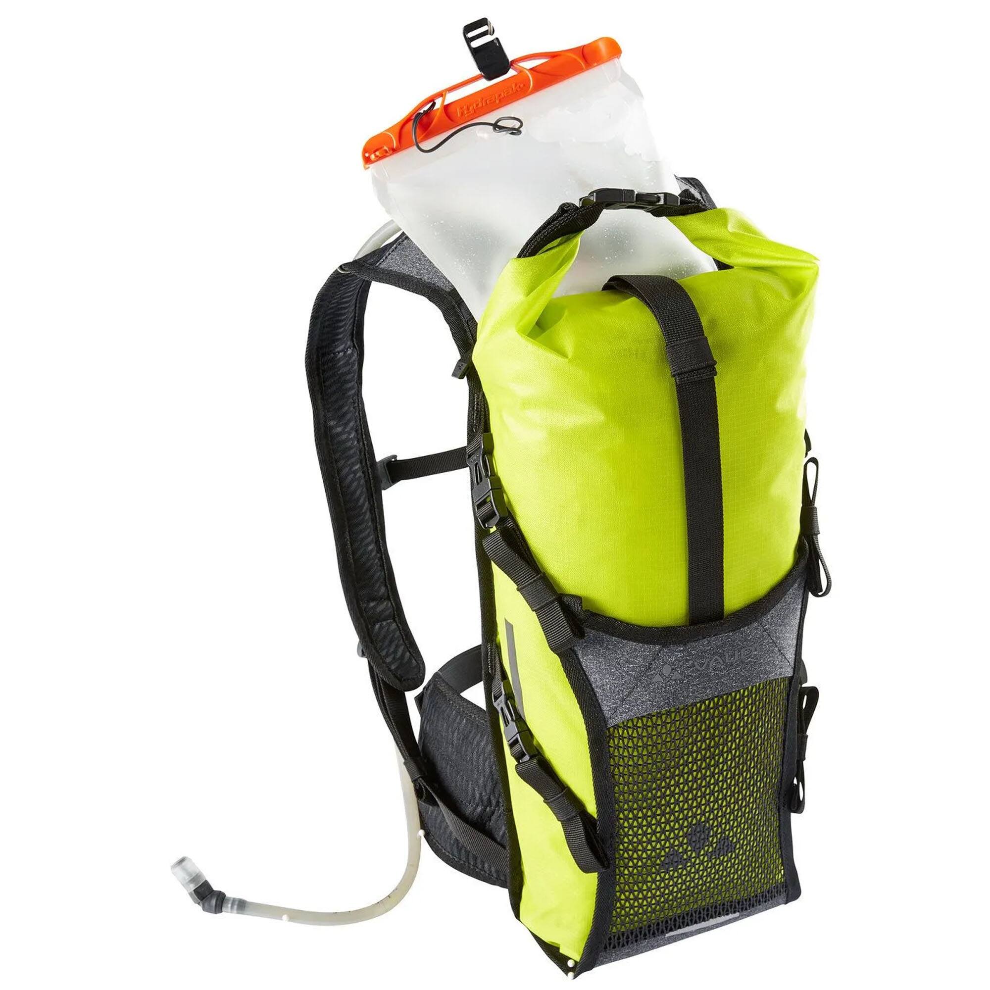 Alt View 6. VAUDE - Vaude Trailpack II Waterproof Cycling Backpack - Bright Green/ Black - Bright Green/Black.